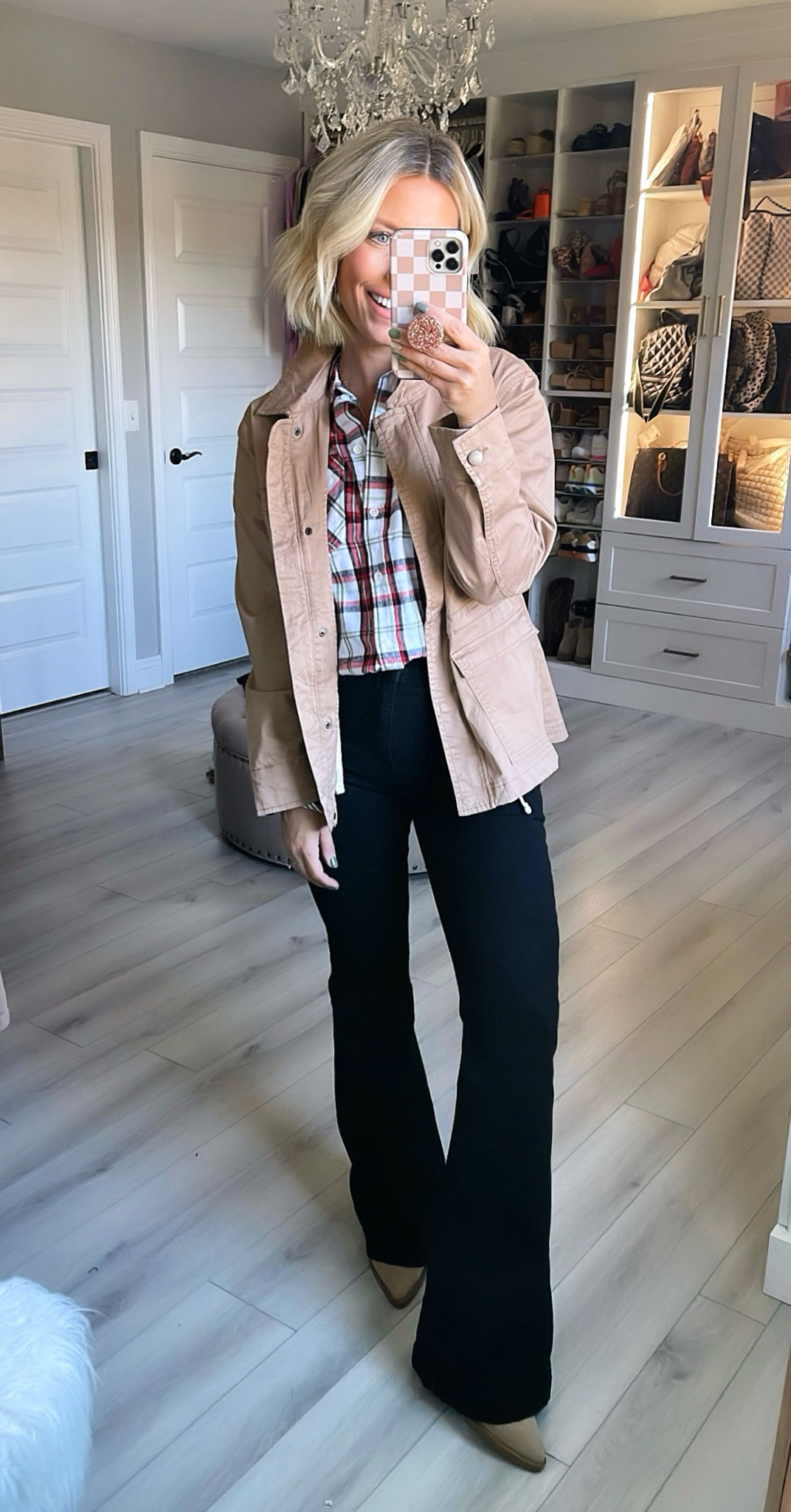 One of my favorite @walmart items from last year is back and in a new color!!! This field jacket!!!! So good!!!
Jacket small
Plaid top small
Jeans size 4 (could have sized down)

#LTKSeasonal #LTKHoliday #LTKstyletip
