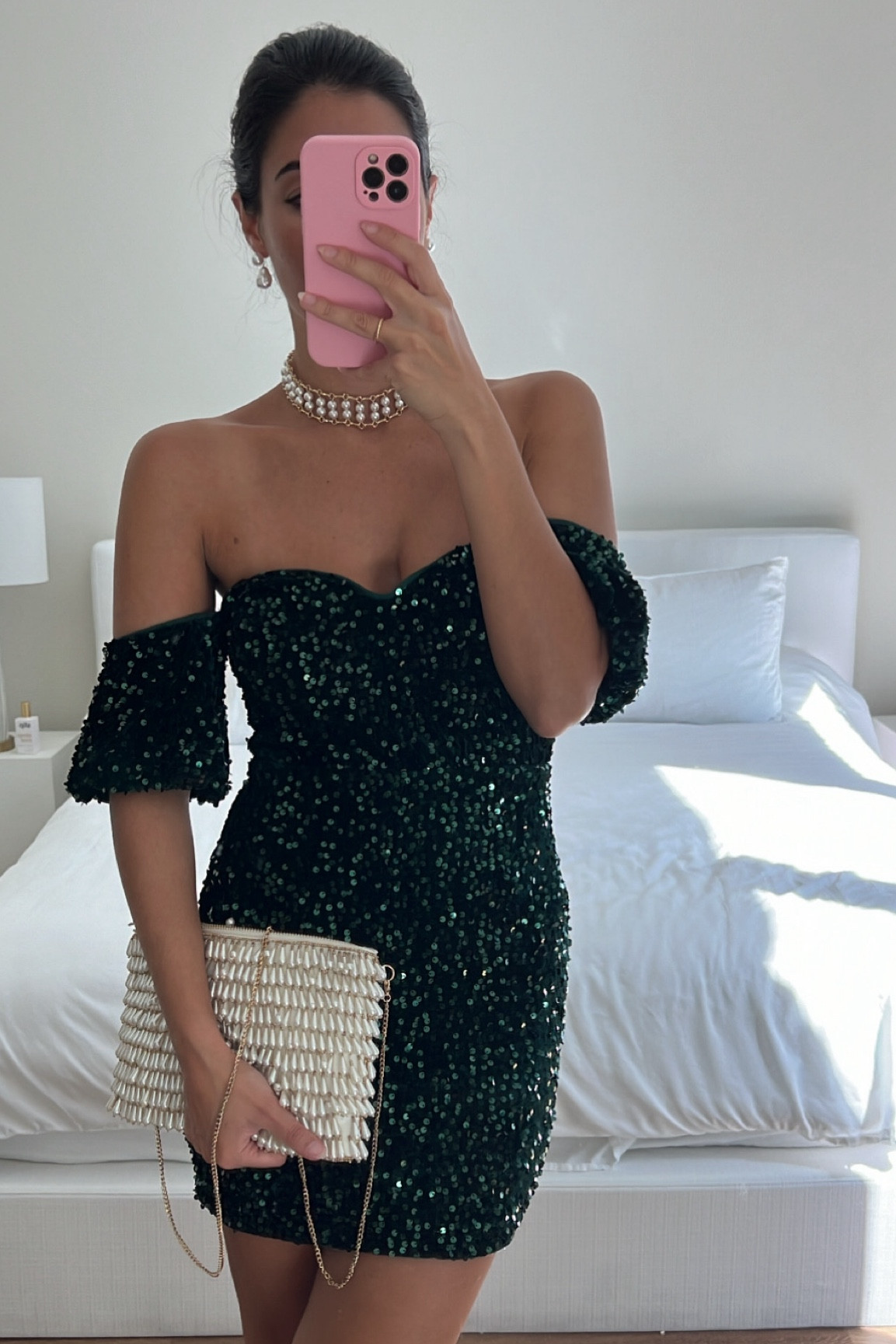 Mini dresses that sparkle, feather & stand out ✨ use code: JESSI20 for 20% off | wearing an XS but I would go for a S too!

💋 Wedding guest Nye holiday New Year’s Eve Christmas party sequins glam

#LTKHoliday #LTKfindsunder100 #LTKover40