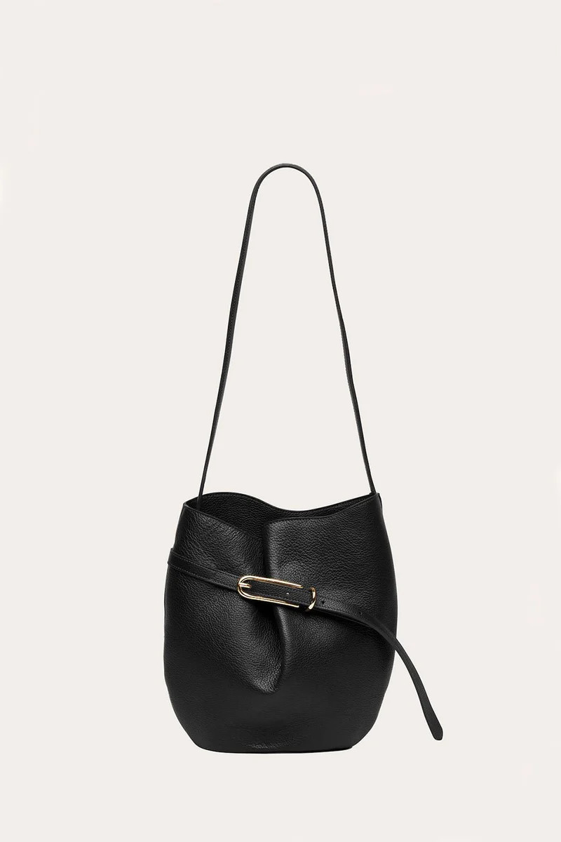Belted Bucket Bag Black | LITTLE LIFFNER