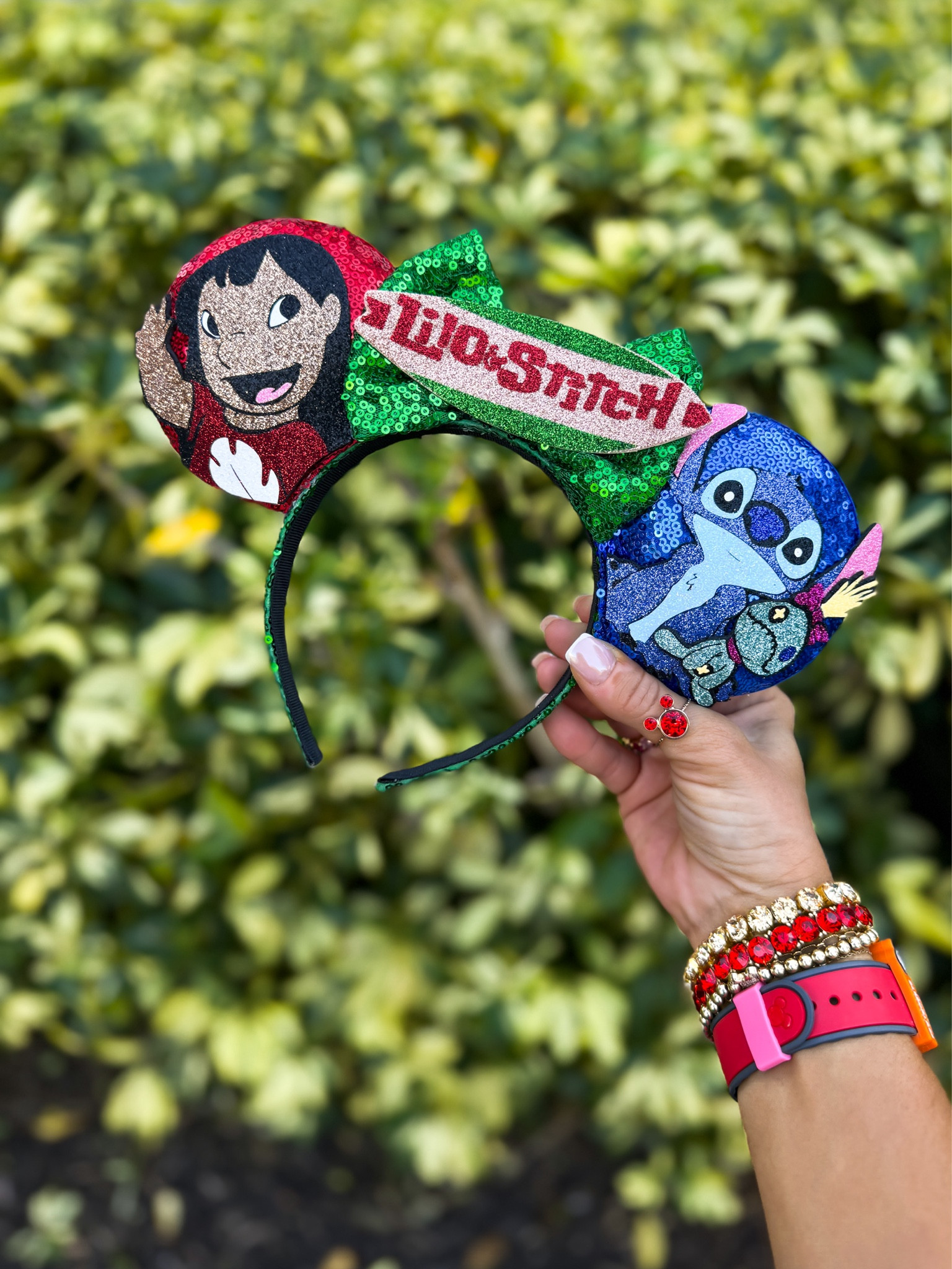 Lilo & Stitch mouse ears

Outfit inspo. Outfit ideas. What I wore.
OOTD. Disney outfit. Disney vacation. Mouse ears. Disney ears.

#LTKU #LTKShoeCrush #LTKStyleTip

#LTKU #LTKTravel
