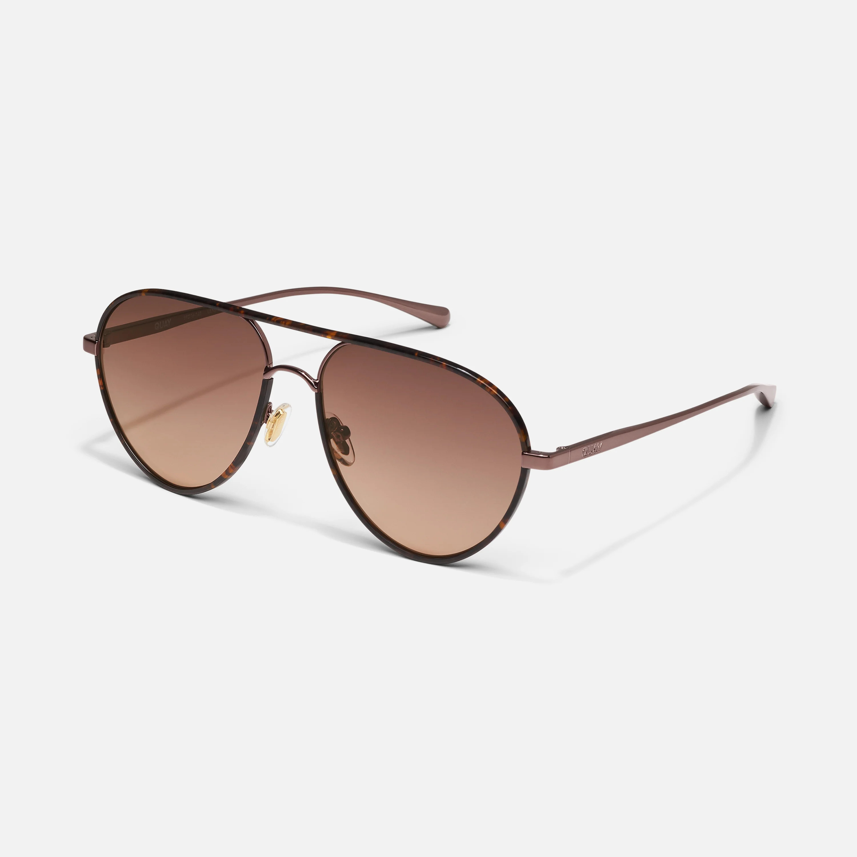SAY LESS - DARK TORT/BROWN FAWN | Quay Australia