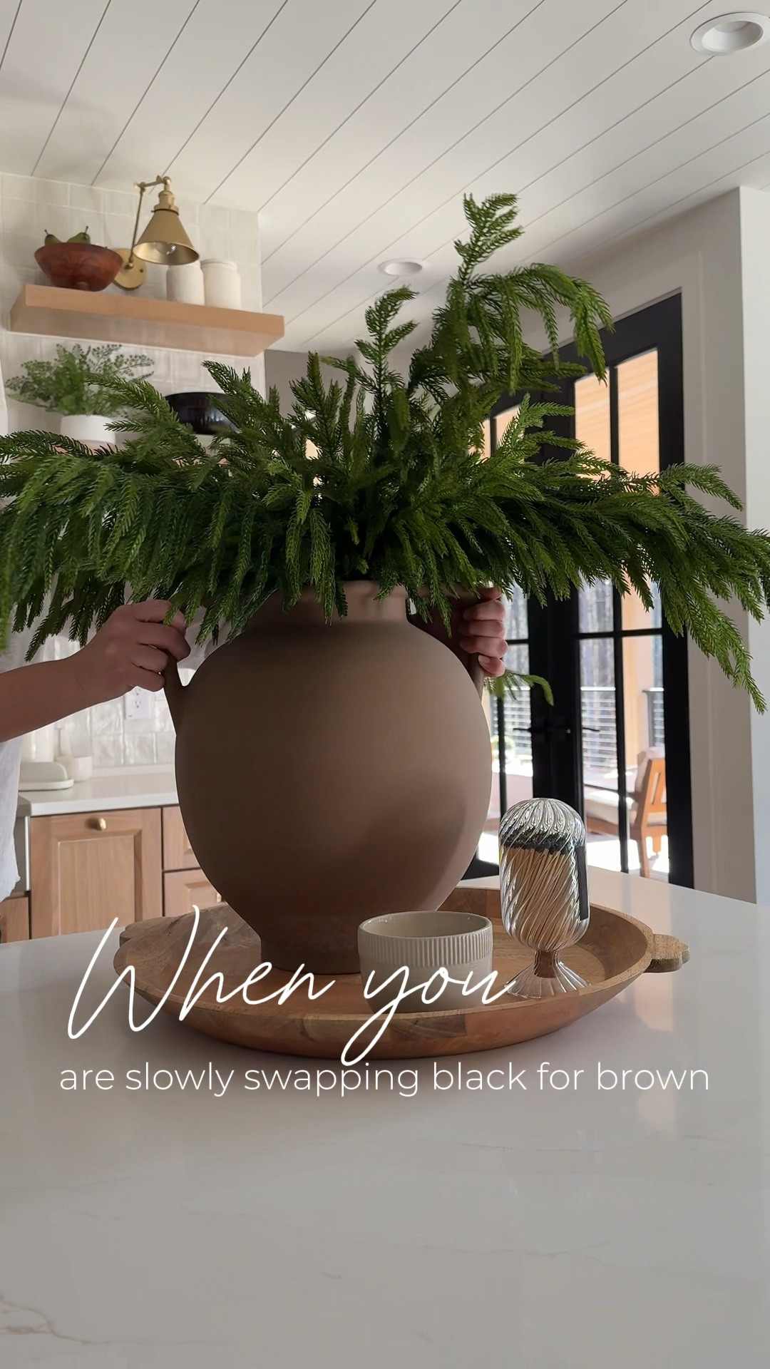 New Year, New Color

Brown has become increasingly popular in 2024. I definitely see 2025 holding more warm tones, rich, browns and even color. Let’s ditch the black-and-white and bring in the warmth. 

I’m sure a lot of my favorite brown decor items below 



#LTKHome