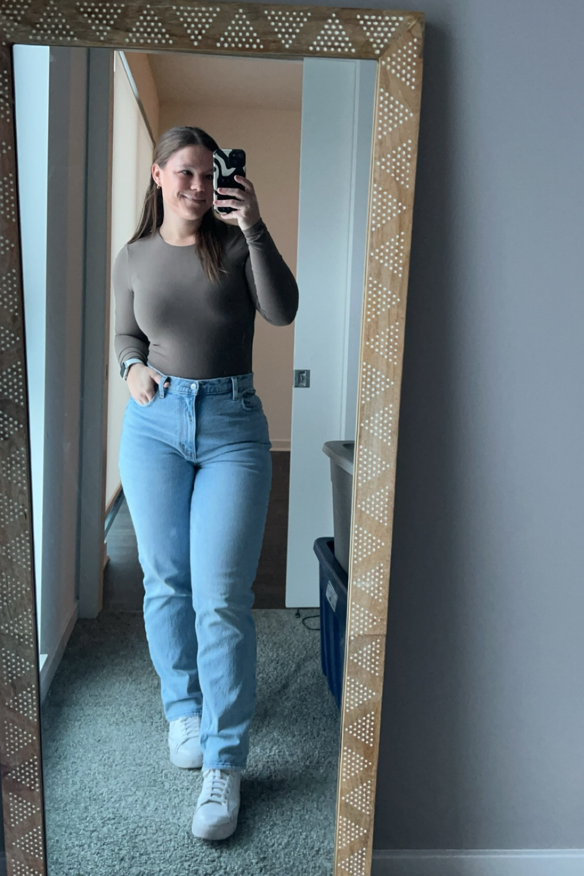 Casual friday work outfit of the day 



abercrombie, abercrombie jeans, abercrombie style, nuuds, bodysuit 

#LTKfindsunder100 #LTKworkwear #LTKfindsunder50