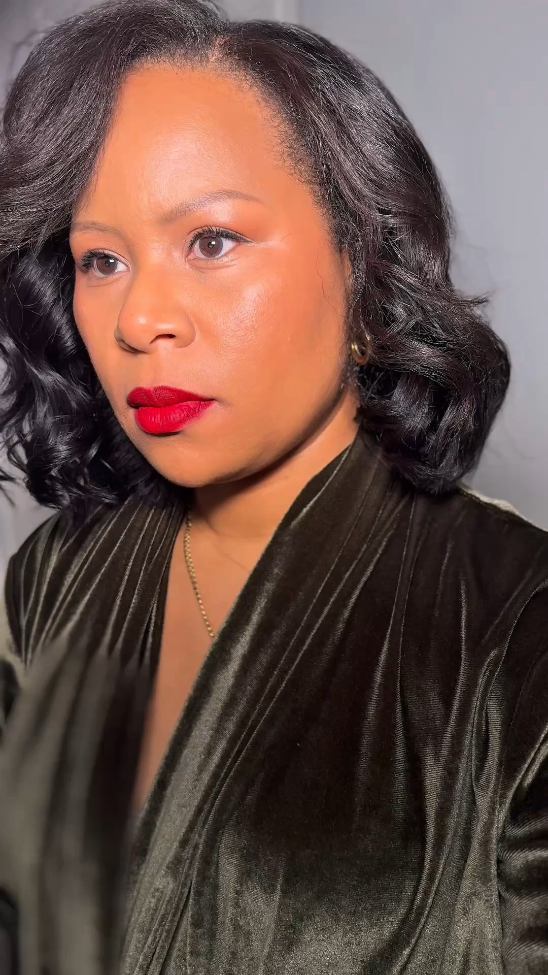 Let’s get unready. Taking off my makeup. #makeup #skincare #clearskin 

#LTKBeauty #LTKOver40