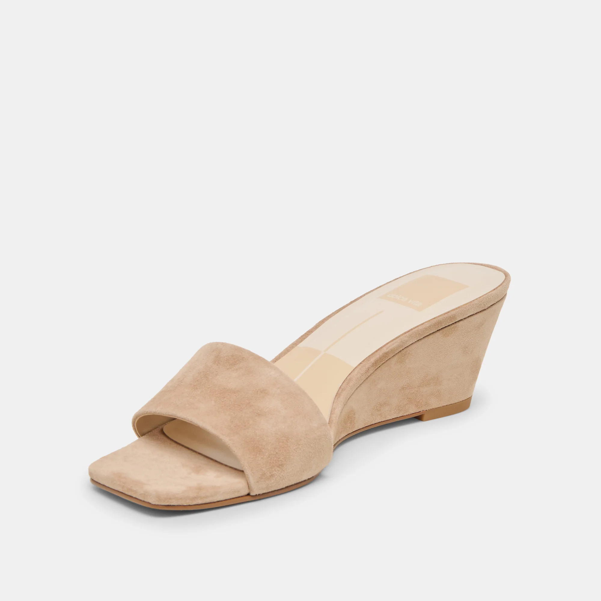 Qaily Wedges Camel Suede | DolceVita.com