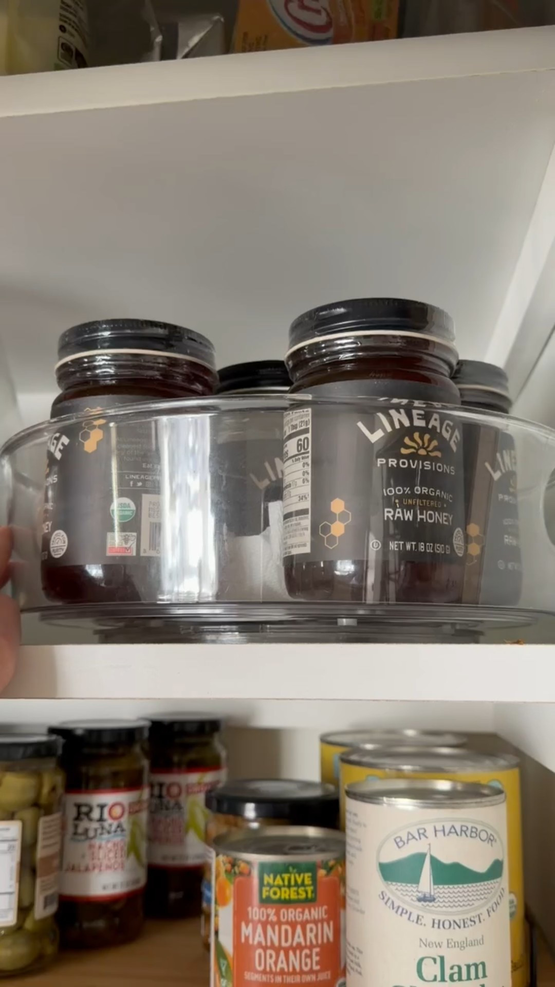Nothing beats a pantry refresh with Lineage Provisions 100% organic unfiltered raw honey 🍯 From morning tea to homemade recipes, this raw honey is both functional and beautiful enough to display. A small detail that makes everyday living feel intentional.

#organicliving #rawhoneylove #pantryorganization #kitcheninspo #lineageprovisions #homefavorites #eanesinteriors


#LTKHome #LTKselfcare #LTKfoodie