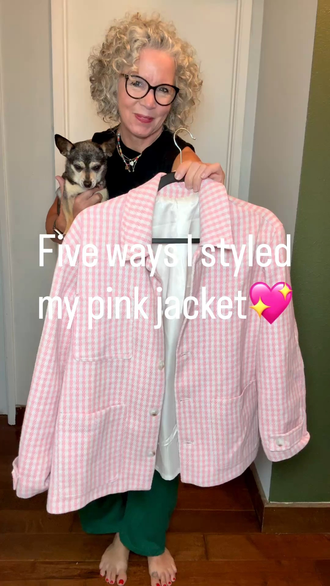 Styling my pink and white jacket
Sorry my LTK is not working correctly, they all show exact and not all of them are. 
Message me with questions.
Small jacket