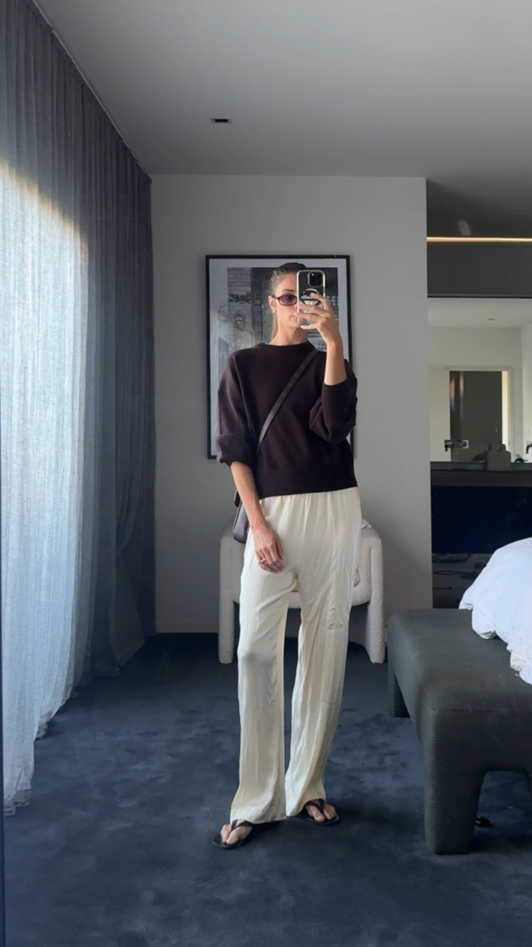 Errand outfit without kids hence the cream satin pants!
Sunglasses are shevoke
Bag is Louis Vuitton


#LTKautumn #LTKstyletip #LTKaustralia