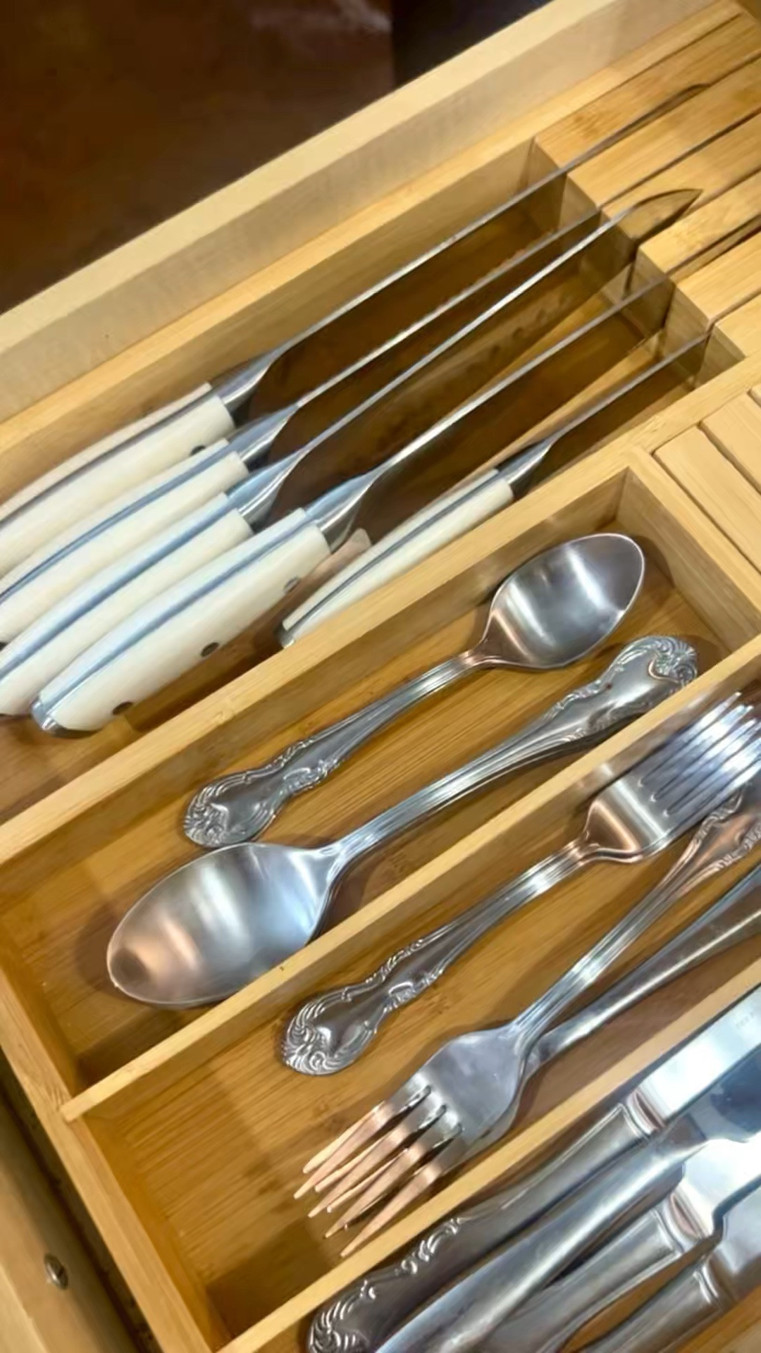 Kitchen Utensils Organized

#LTKHome #LTKvlog #LTKSaleAlert