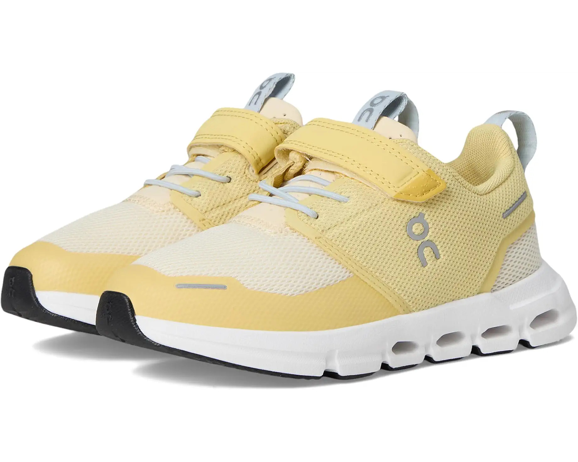 Cloud Play (Little Kid) | Zappos