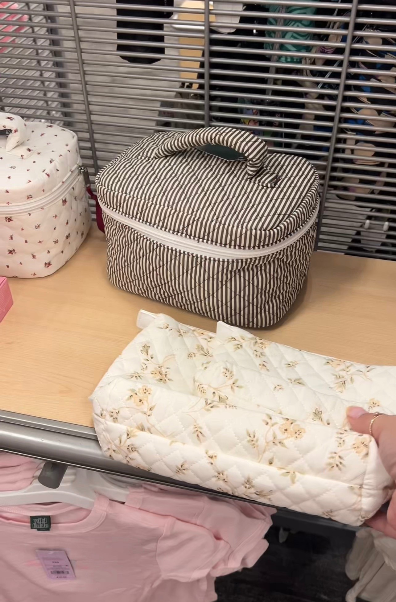 Makeup travel bags I just bought and am OBSESSED with😍 

#LTKFindsUnder50 #LTKBeauty #LTKTravel
