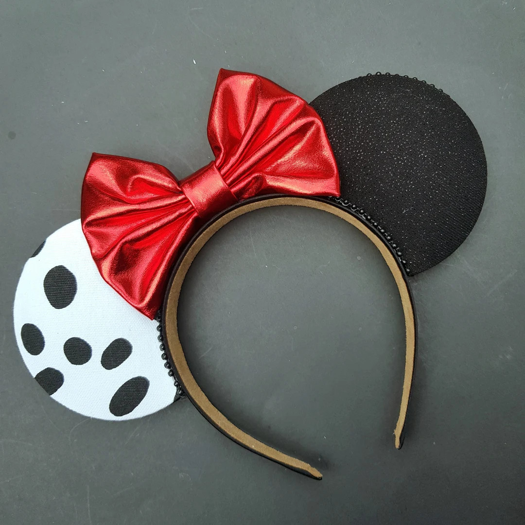 Cruella De Vil Minnie Ears, Cruella Mickey Ears, Cruella Deville Mickey Ears , Cruella Mouse Ears... | Etsy (US)