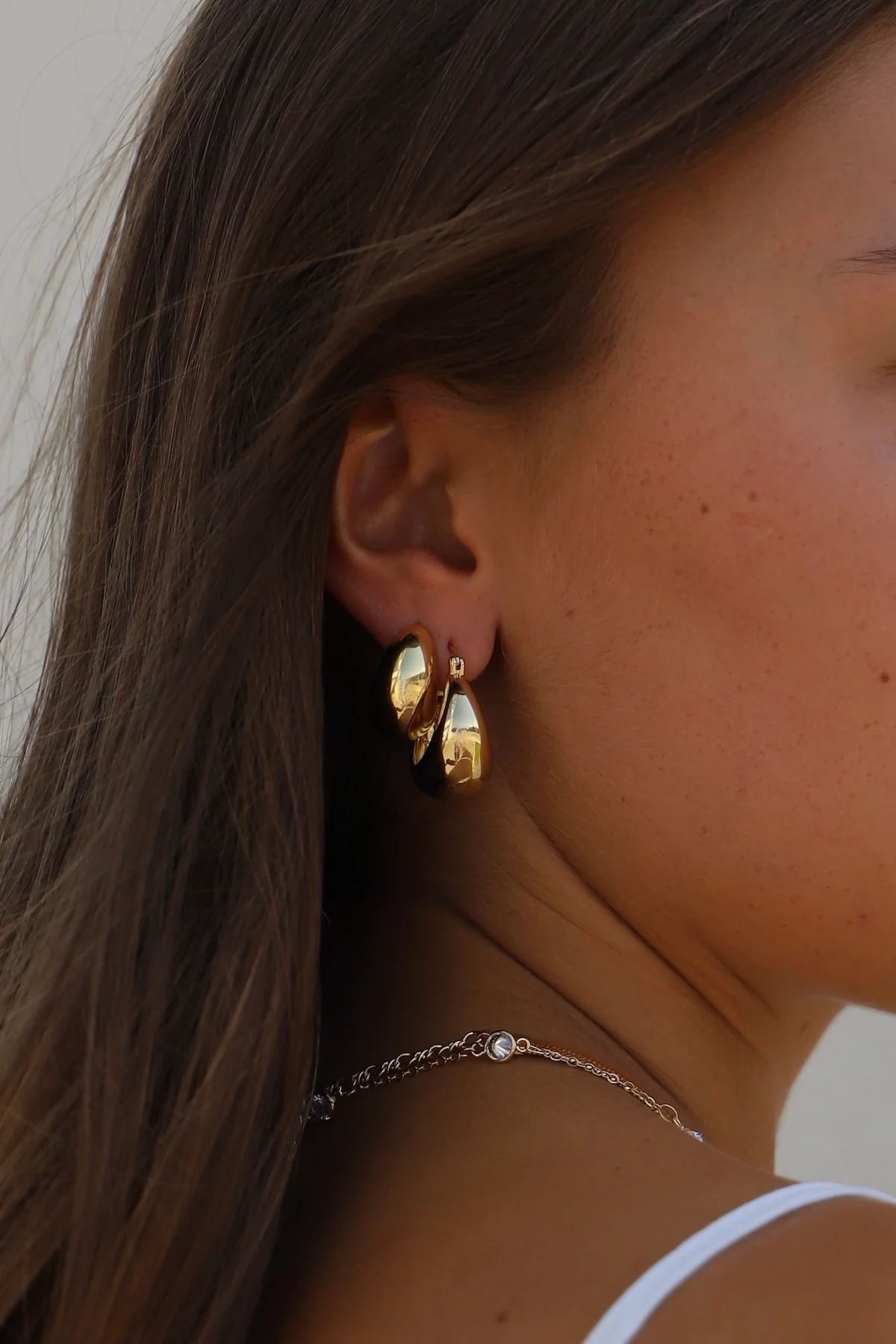 COCO CHUNKY HOOP EARRINGS | Katie Waltman Jewelry