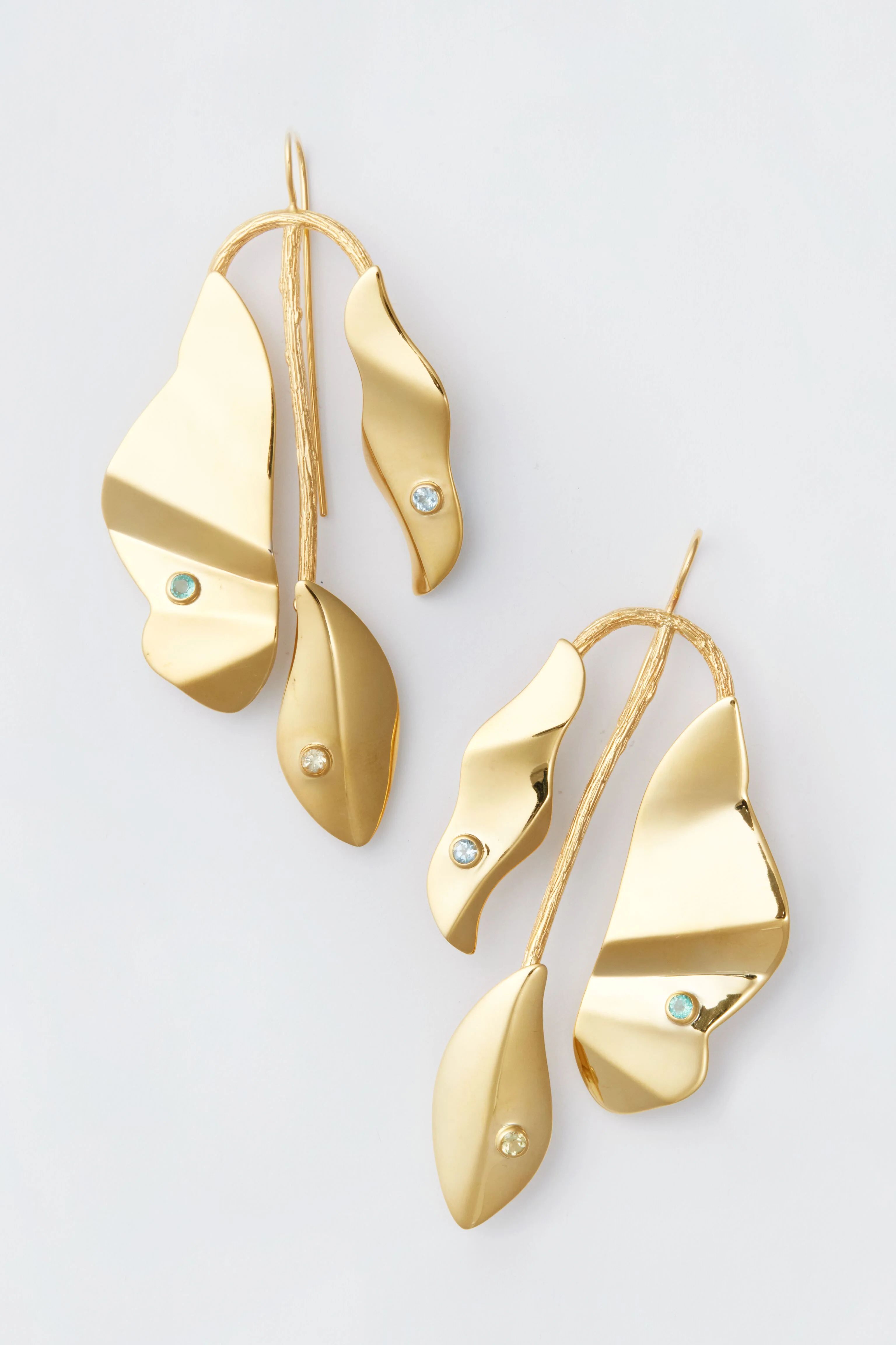 Gold Breeze Earrings | Tuckernuck (US)