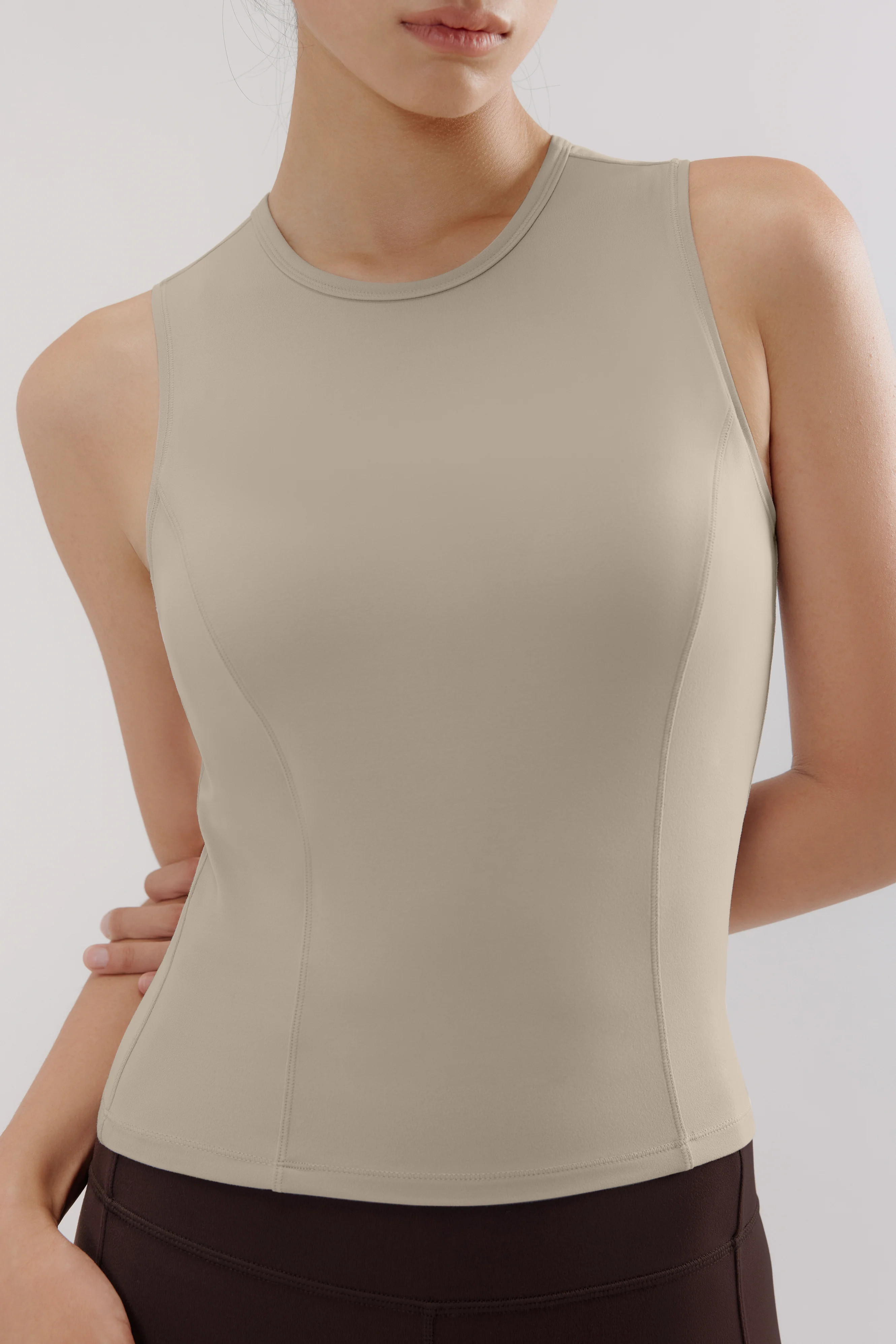 Mousse Cropped Sports Tank | NEIWAI