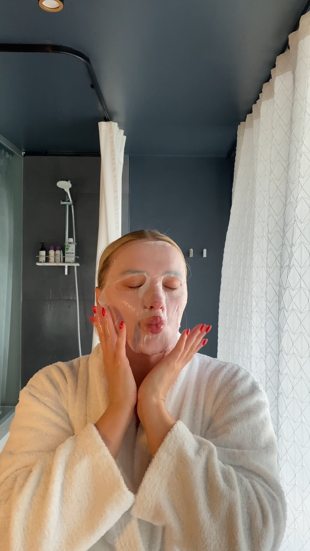 Sensitive skincare routine // pamper evening products // skin barrier 

#LTKuk #LTKbeauty