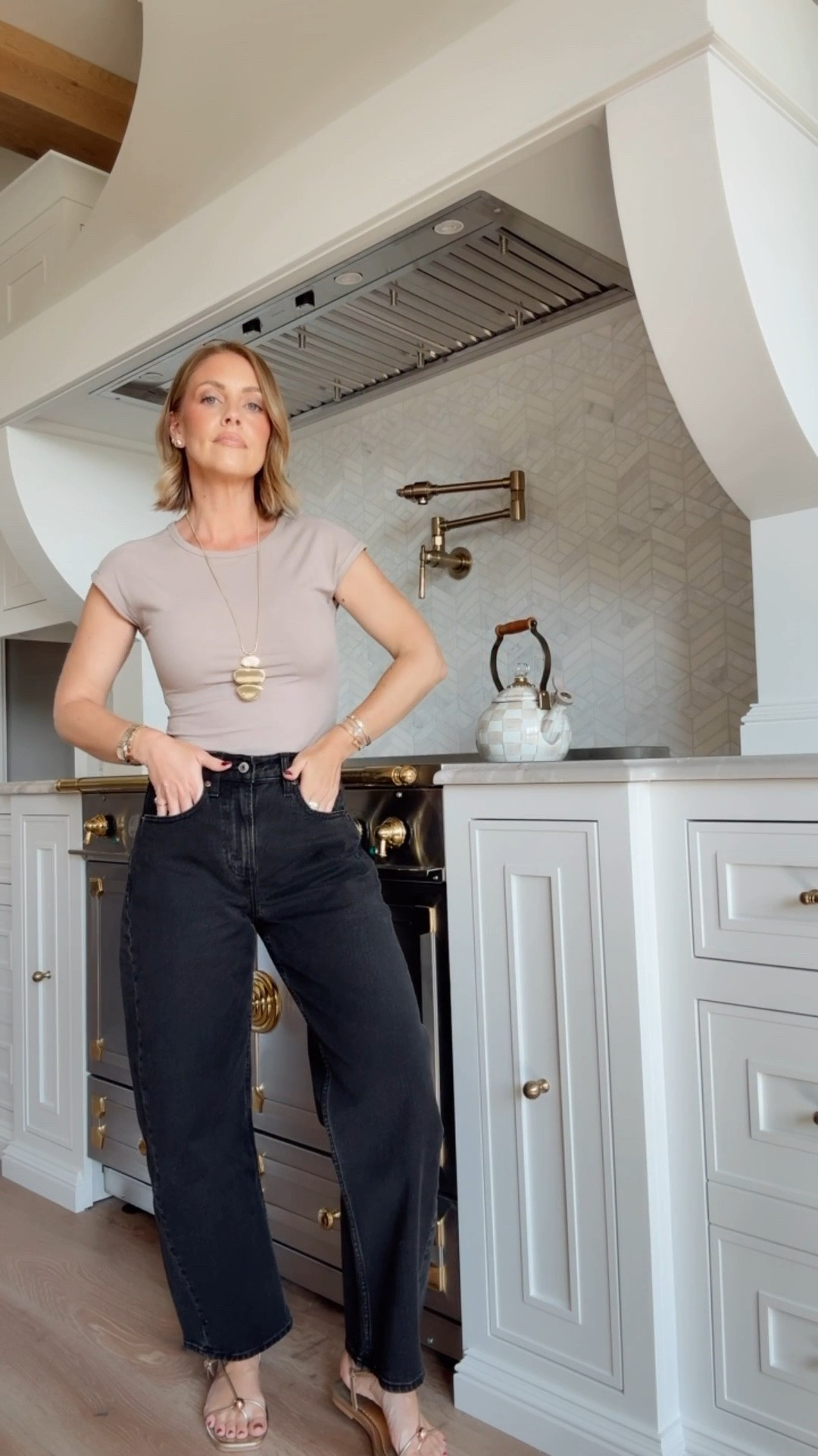 XS tee / 24 short jeans

fall outfits, casual outfits, fall fashion haul, statement necklace, Amanda west, almost_readyblog

#LTKootd #LTKOver40 #LTKPetite