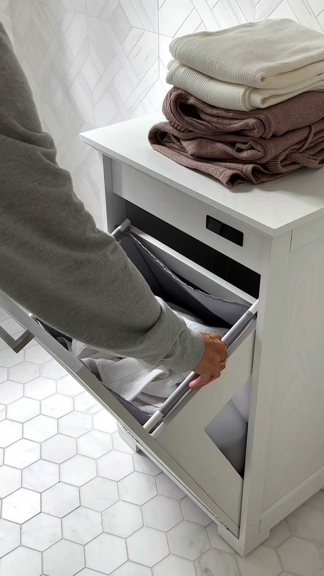 Scroll to shop!! Follow for more!!! Xo! ✨

#LTKmomlife #LTKHome #LTKmorningroutine