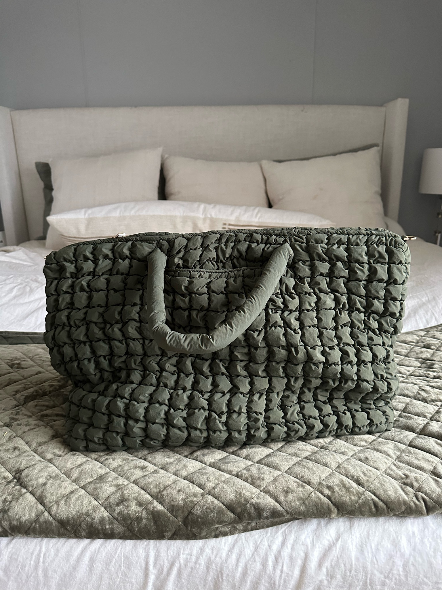 Perfect overnight or hospital bag! 


Hospital bag
Weekender
Overnight bag 

#LTKstyletip #LTKitbag #LTKbump
