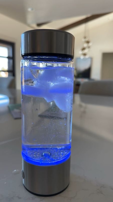 Hydrogen Water Bottle

#LTKGiftGuide #LTKMostLoved #LTKbeauty