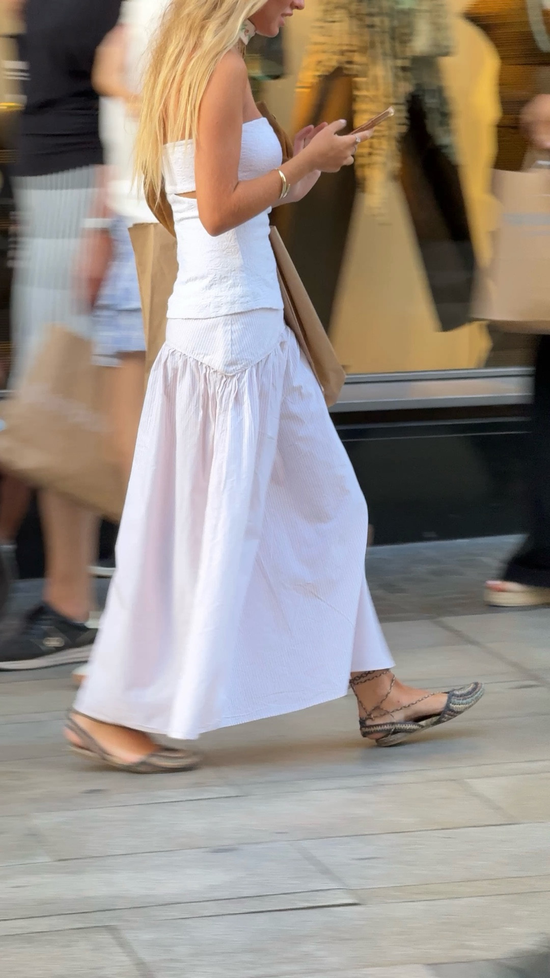 What Women Wear in Madrid - early September 

the green ruffled skirt - Zara ref 3118/209/527 

#LTKespana #LTKstyletip #LTKeurope