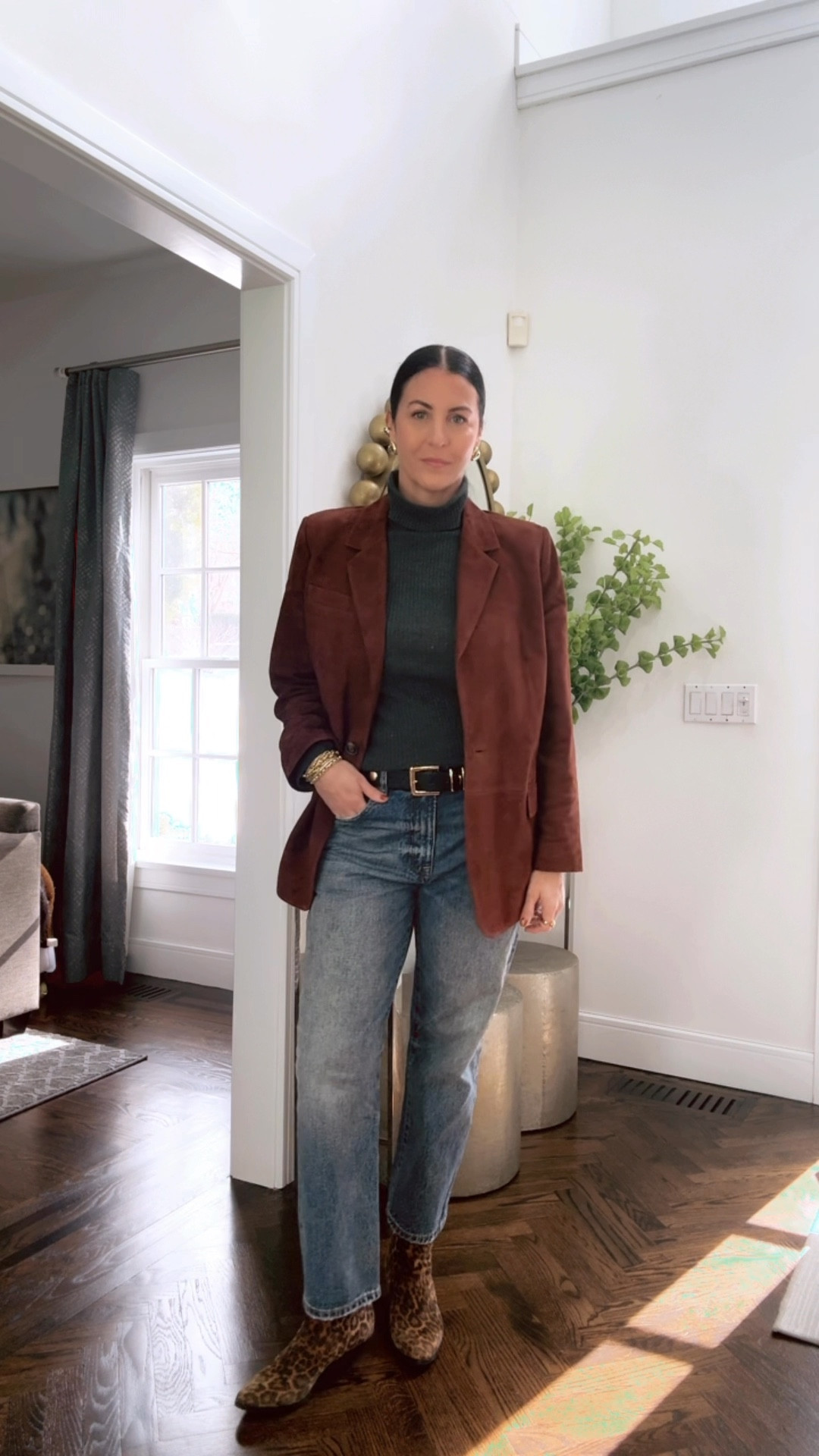 Brown suede blazer under $500, studded belt, leopard boots and my favorite puffy heart earrings 💋

#LTKOver40 #LTKSeasonal #LTKStyleTip