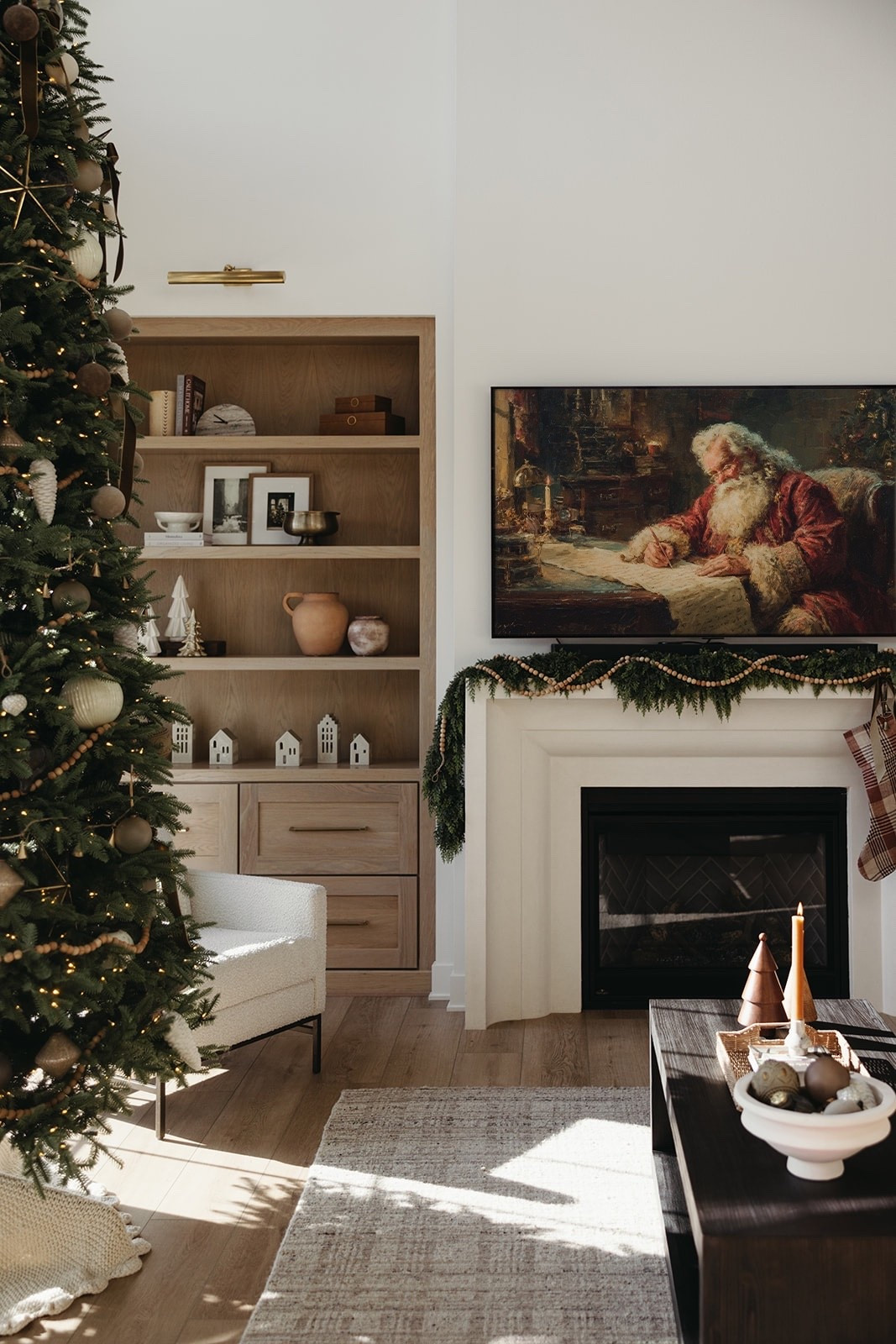 Vintage Christmas Styling + Decor

#christmasdecor #holidaydecor #vintagechristmas #digitalart #holidayart #christmasart #winterart #frameTV #frametvart #interiordesign #homedecor #christmastree #ornaments #garland

#LTKHome #LTKHoliday #LTKGiftGuide