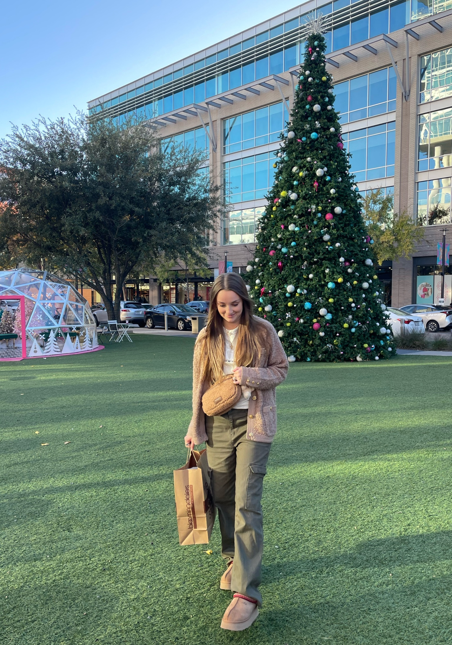 Tshirt is KITH, crossbody is Laundry by Shelli Segal from T.J. Maxx, and gree oversized cargo pants are from Marshalls🎄

#LTKstyletip #LTKshoecrush #LTKHoliday