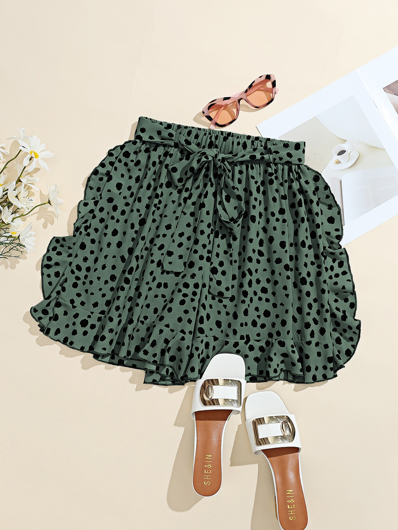Dalmatian Print Self Tie Ruffle Shorts | SHEIN