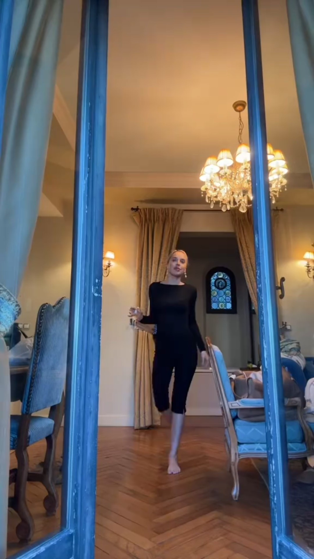 Outfit last night in the South of France it is absolutely stunning here 

#LTKTravel #LTKStyleTip #LTKBeauty