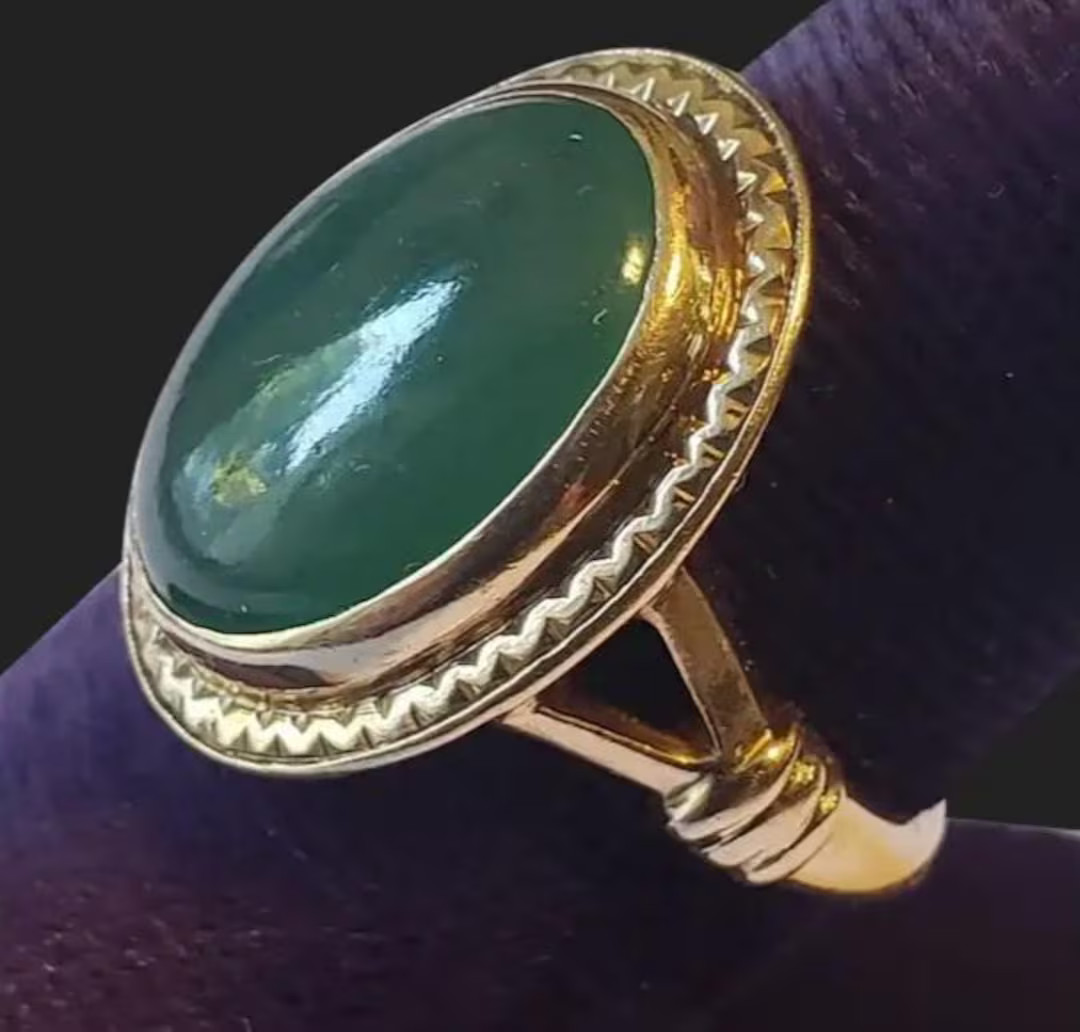 Vintage 14k Gold Jade Ring - Etsy | Etsy (US)