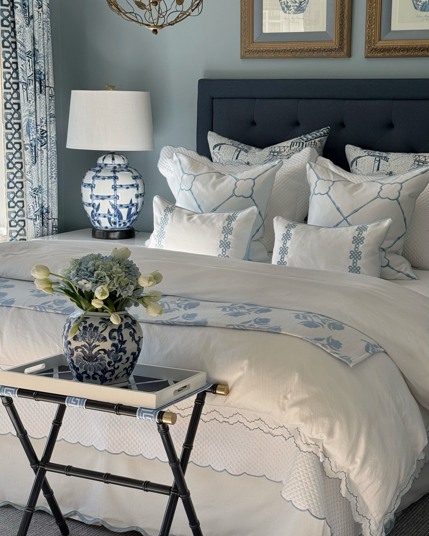 Blue and white bedding. Blue and white decor .  

#LTKHome #LTKSeasonal