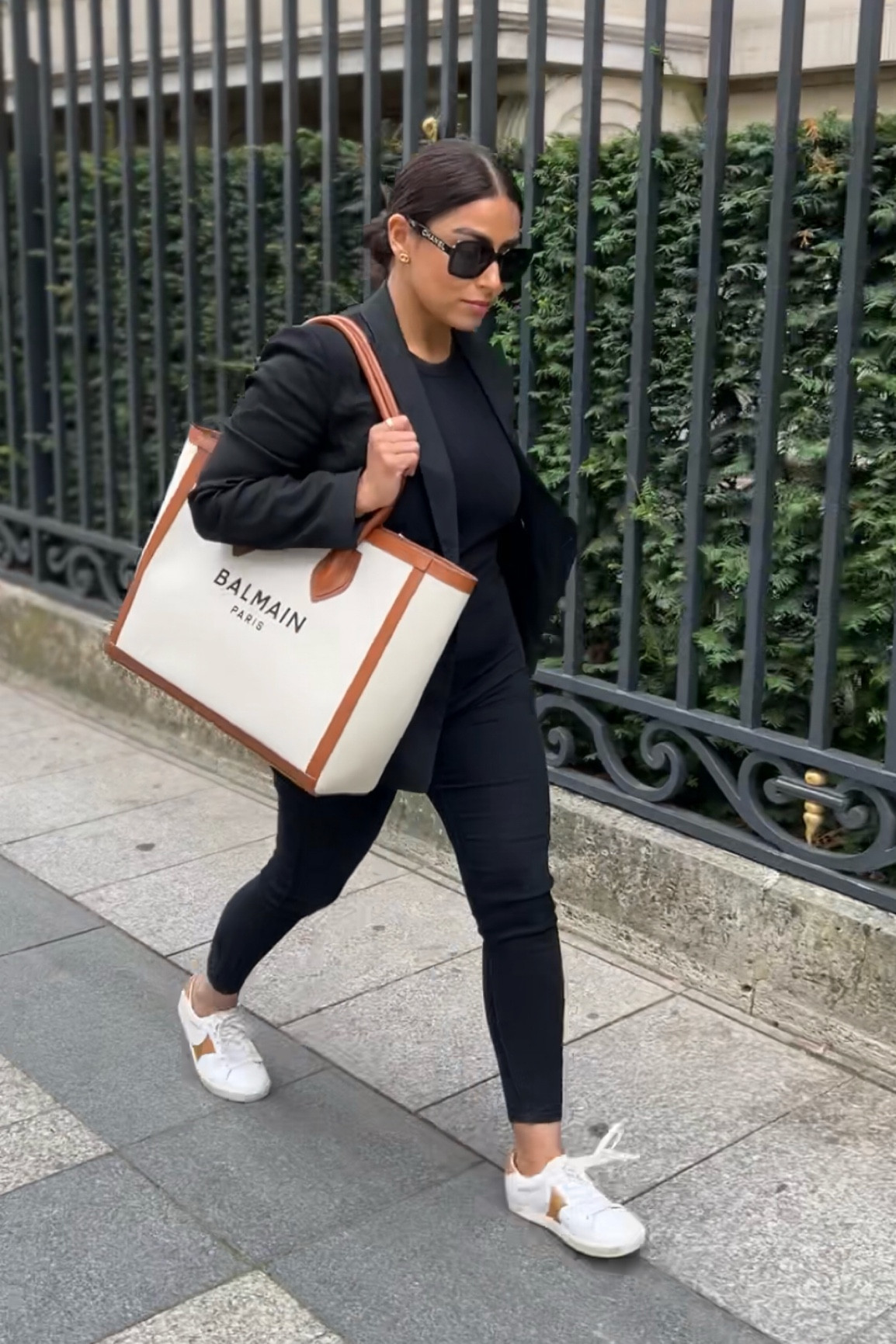 
 Chic, Effortless & Practical. 

#LTKmodest #LTKpetite #LTKFashionMonth