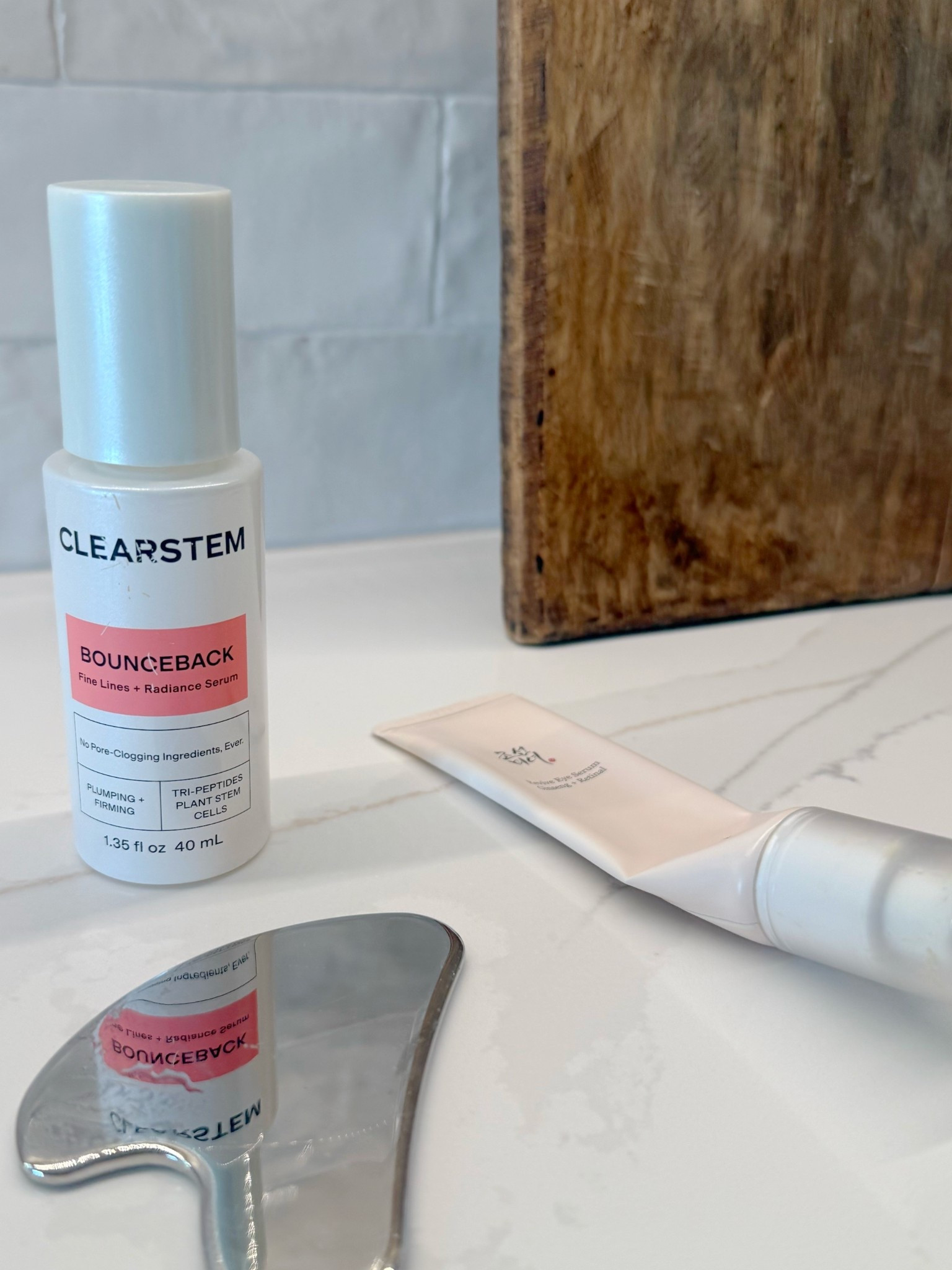 Morning routine essentials 


#eyeserum #faceserum #antiaging #skincare #morningroutine #selfcare   #dailyroutine #clearstem #womenover40 


#LTKmorningroutine #LTKBeauty #LTKmomlife