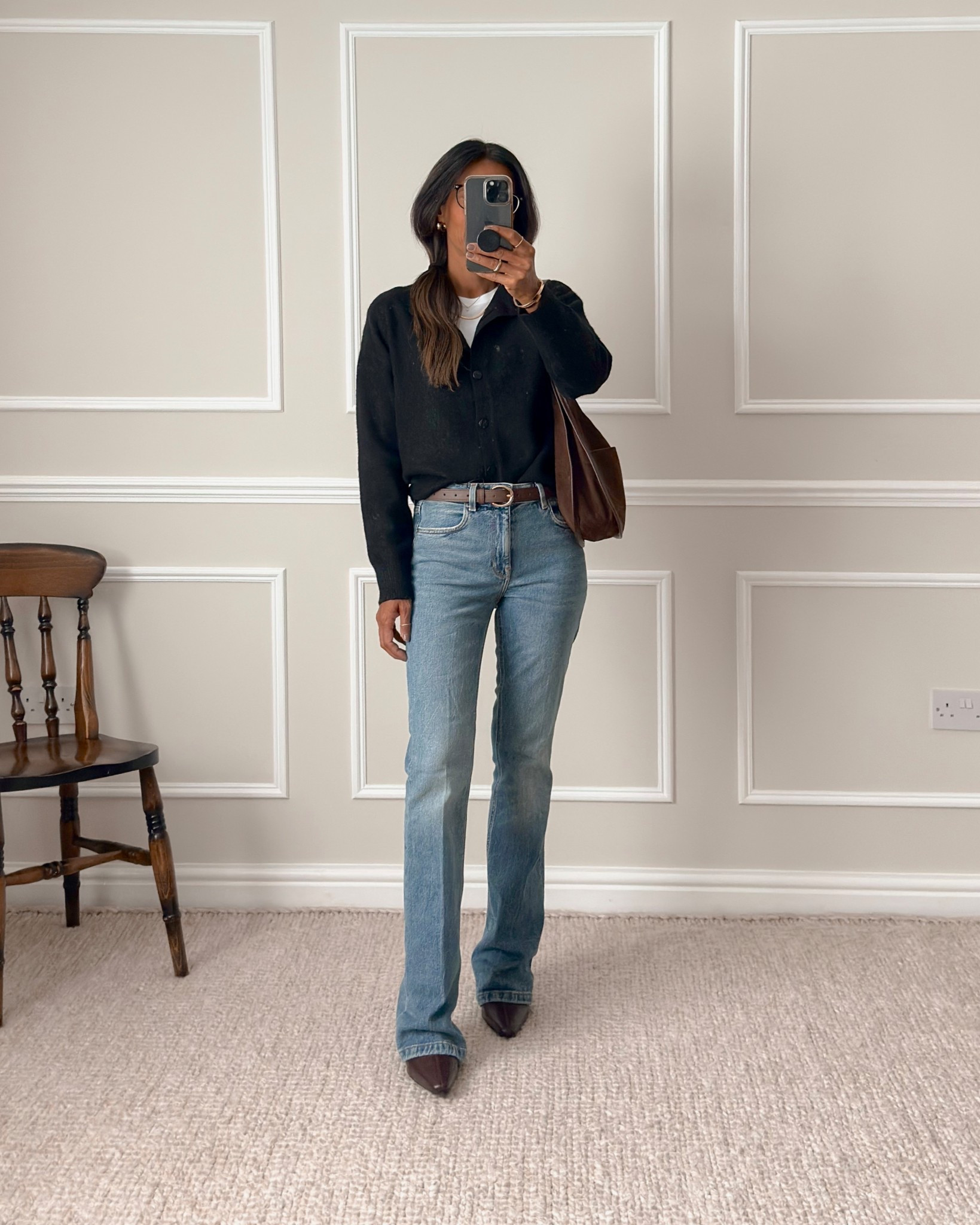 Black cardigan- wearing size small

Bootcut high waist jeans - I’m in love with these jeans. They’re really flattering. They have quite a stretchy fabric so really comfortable. You can dress them for daywear but would also be great for evening wear, paired with heeled sandals. They are long - I’m 5’5 and they almost touch the floor. If you’re taller, you’ll be fine but if you’re about my height, you may need to hem them along the bottom. Will link all other available colours for you. 

#LTKjeans #LTKuk #LTKeurope