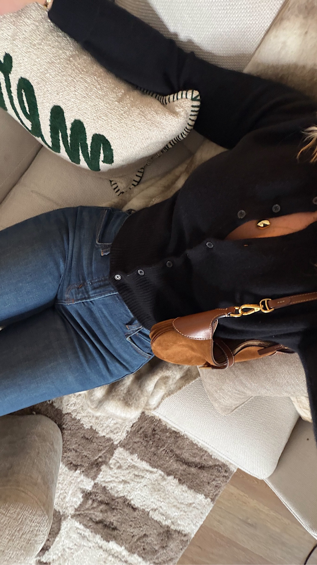 Winter outfit inspo, with my new favorite dark wash jeans for fall and winter and some black booties. 

#LTKHoliday #LTKStyleTip #LTKgrwm