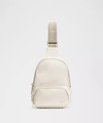 Everywhere Small Sling Bag 2L   Metallic Wordmark | lululemon (AU)