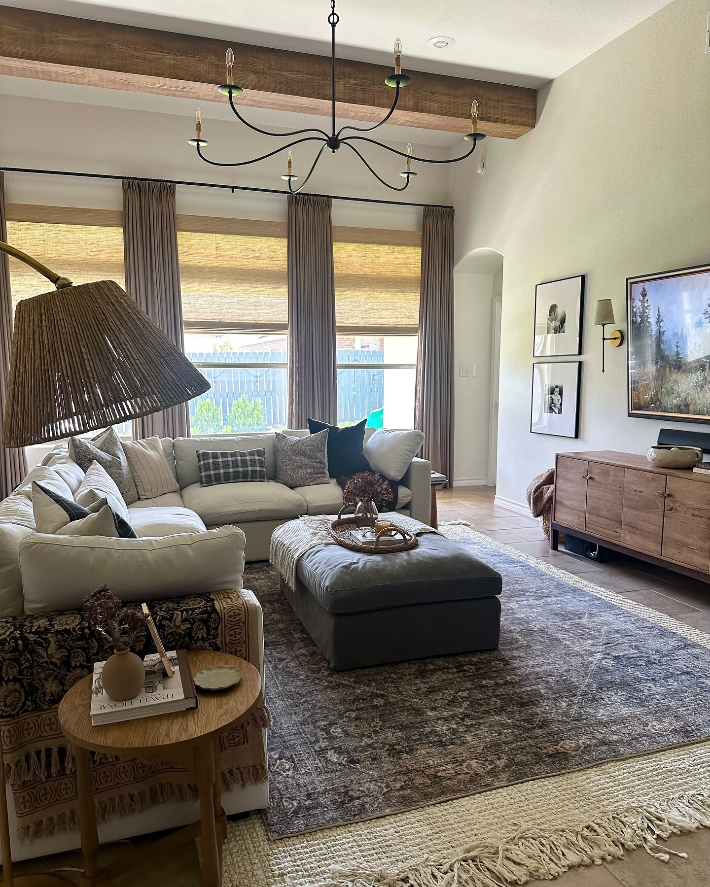 @lightopia_ has my heart! ❤️ I am blown away by the quality lighting they offer and the statements these pieces create! This large chandelier screams elegance in this room and I am loving it!! Did you know the floor lamp in this room is also from @lightopia_ ? And my entry lamp? And my bedroom lamps?! 🫣 Go back and check them out!
You name it, they have it!! 😍
.
.
.
#mylightopia #budgetfriendlydecor #affordablehomedecor  #stylewithme #dailyreels #reelsinstagram #homeinspo #reelitfeelit #interiorinspiration #designonadime #designonabudget #budgetfriendly #homedecor #boujieonabudget #makehomeyours #smmakelifebeautiful
#howedwell #howyouhome #myneutralhome #dailydecordose #ａｅｓｔｈｅｔｉｃ