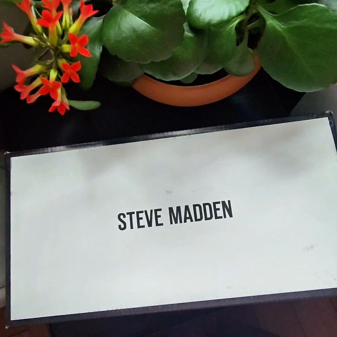 Unboxing new spring / summer shoes from Steve Madden 😍 which pair is your fave?#gifted
@Steve Madden US 

#LTKSaleAlert #LTKmomlife #LTKSeasonal