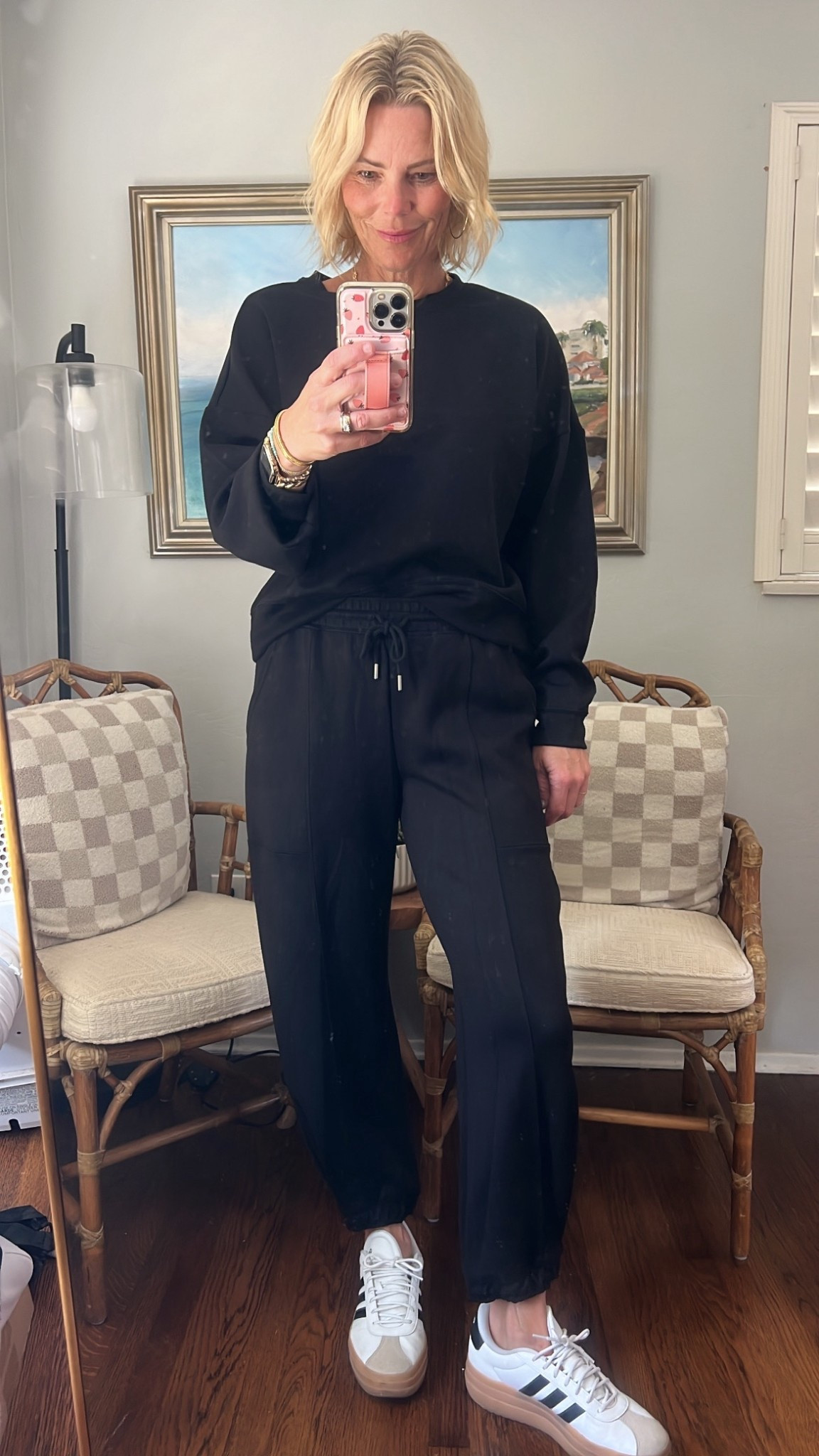 I own ONE Scuba set and this is it. I’ve tried on so many, but this one was Worth the wait, I promise. I’m in a Medium pant and Large Sweatshirt.  

Sweats: $24 
Sweatshirt: $20

#walmartfashion #scubaset @walmartfashion @walmart 


#LTKStyleTip #LTKFindsUnder50