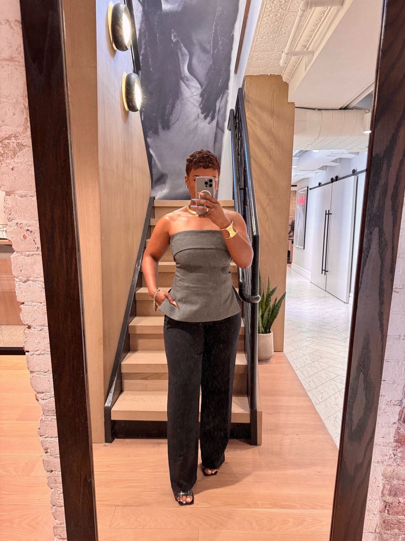 Clavicles out all summer

#LTKootd #LTKWorkwear