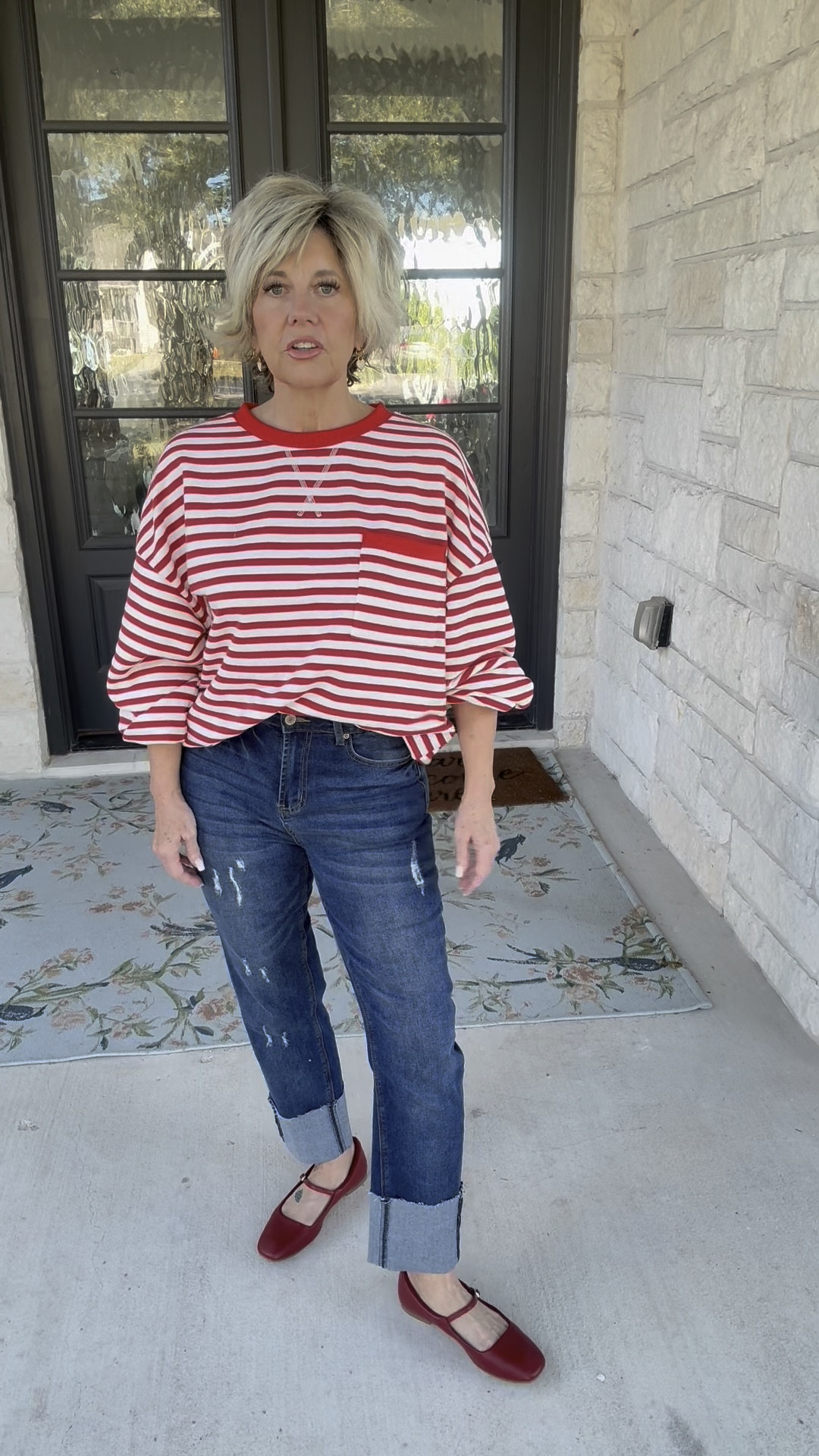 Black Friday Deal is early.. I love a good sweatshirt for game day and to run around errands in . This is a fan favorite for good reason! 

#LTKCyberWeek #LTKFindsUnder50 #LTKOver40