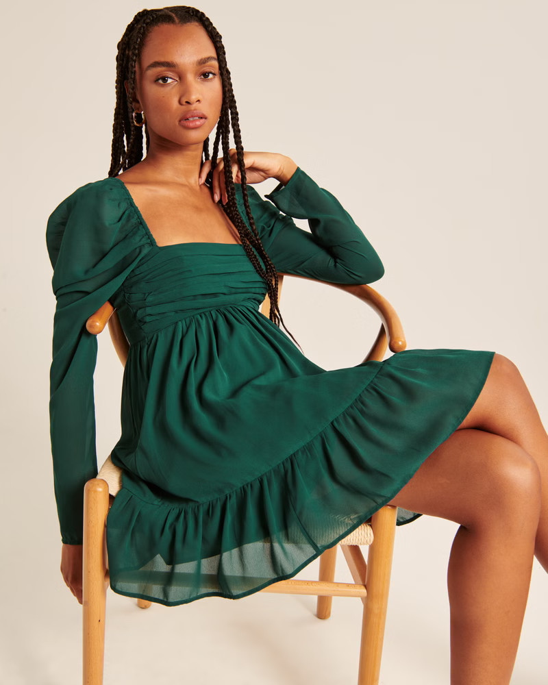 Long-Sleeve Ruched Babydoll Mini Dress | Abercrombie & Fitch (US)