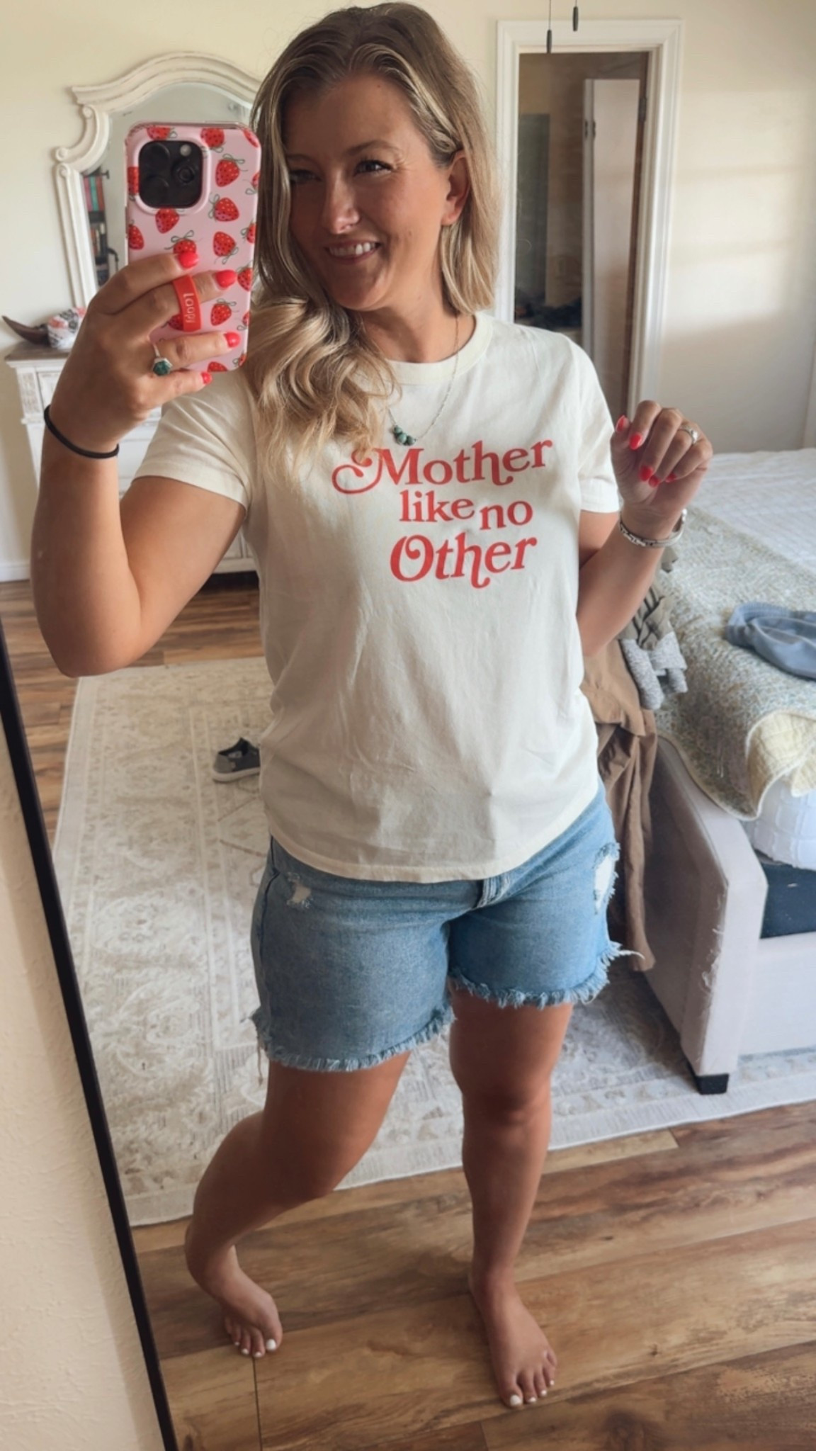 I love this simple and sweet mama outfit 

#LTKmomlife #LTKMidsize