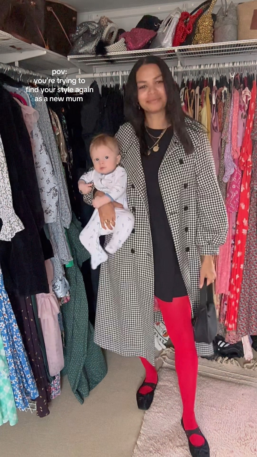 Festive look 
Red tights 
Trench coat 


#LTKstyletip #LTKwinter #LTKuk