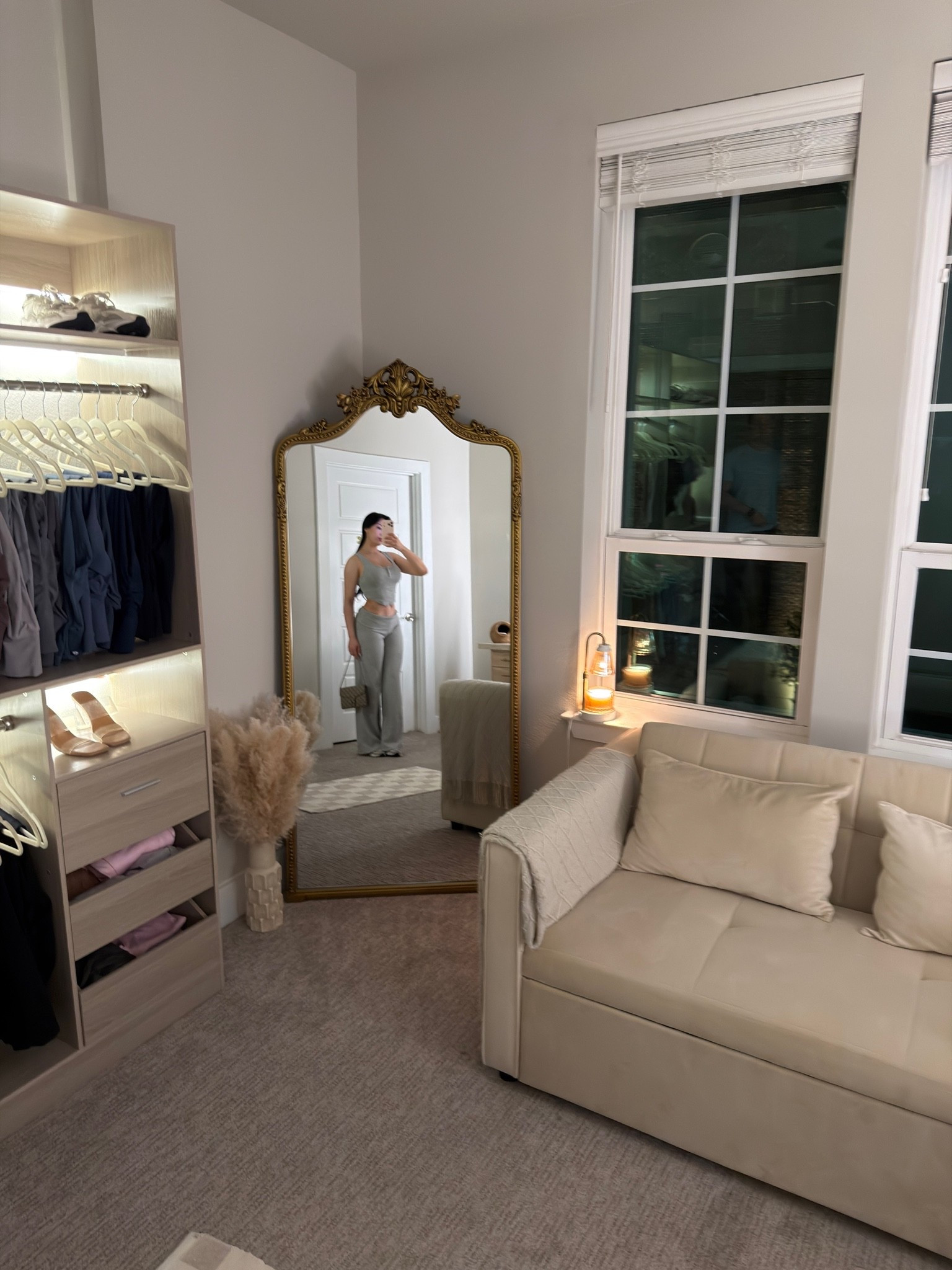 how cute is this new mirror in my beauty room 🪞🕯️✨

#LTKHome #LTKvlog #LTKselfcare