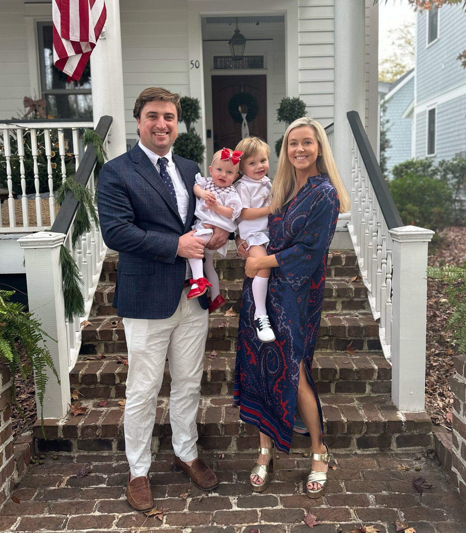 The merriest Christmas! 

#LTKHoliday #LTKSeasonal #LTKstyletip