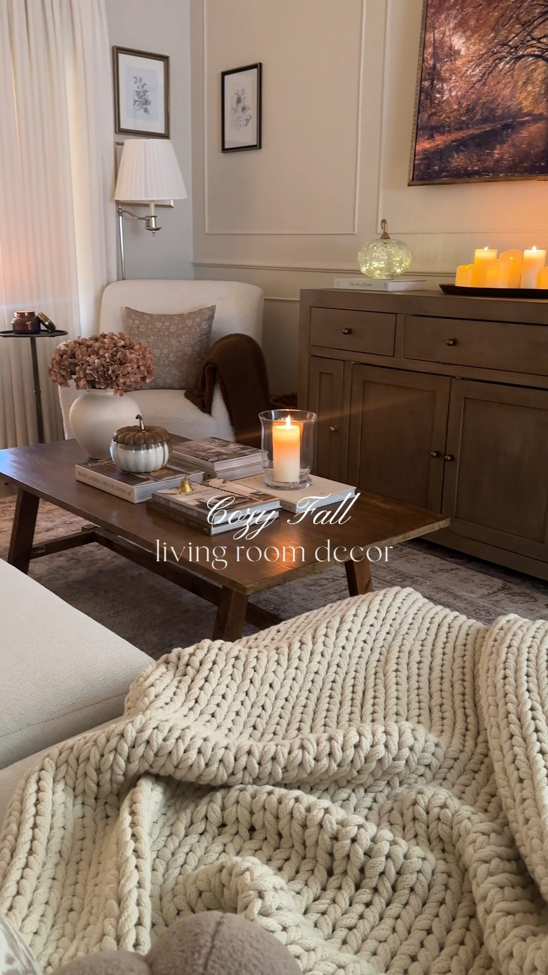 Fall living room decor🤎🍂

#LTKFallSale #LTKHome #LTKSeasonal