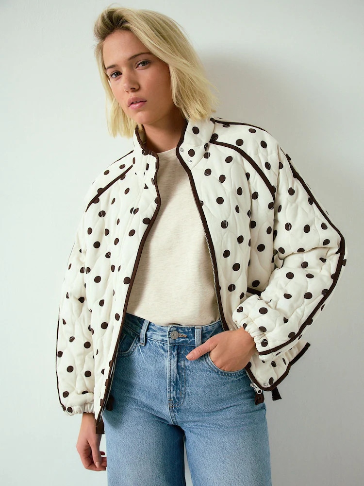 Bruin/wit - Doorgestikt jack met trechterkraag | Next EU