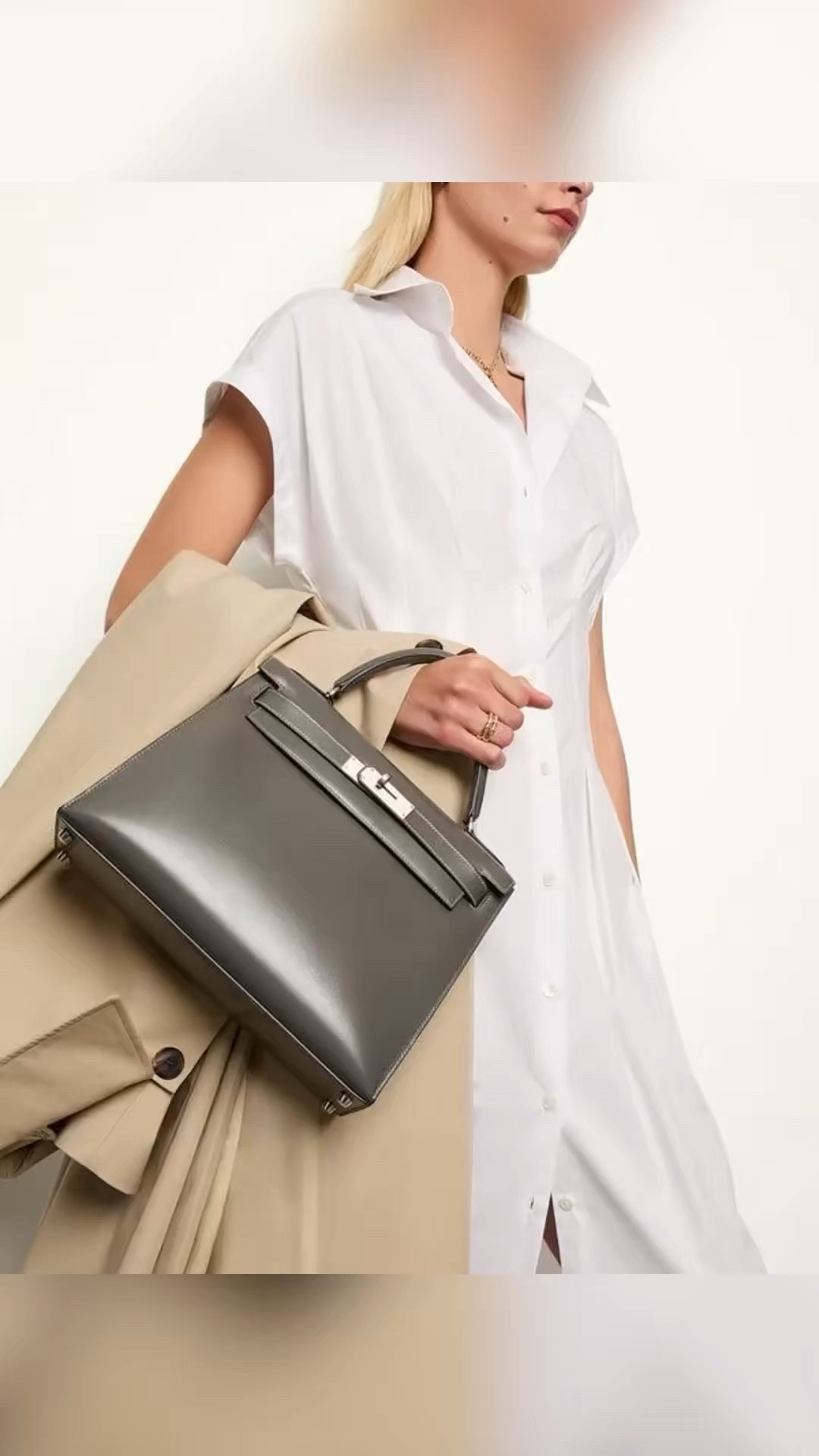 Hermes Birkin 30 in Etope
Etoupe Togo leather exterior with Togo leather lining and gold-tone hardware
Made in France
Flap top with classic Kelly turnlock closure
One main compartment
Interior zipper and slip pockets
Includes brand box, brand dustbags(3), lock and key clochette, rain protector, and material and care booklet
Measures approx 11.5" W x 8" H x 6" D
Top handle with a 5" drop
Our Style No. FNEF-WY6739
Manufacturer Style No. ETOUPEB30

#LTKGiftGuide #LTKHoliday #LTKTravel